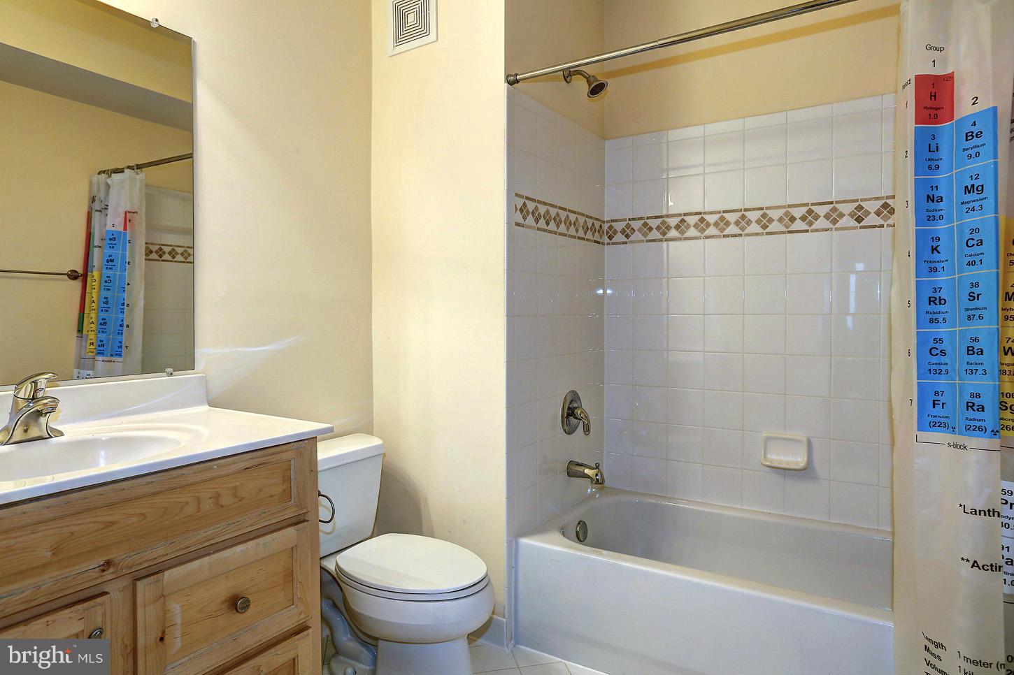 WEST VIENNA WOODS - Residential