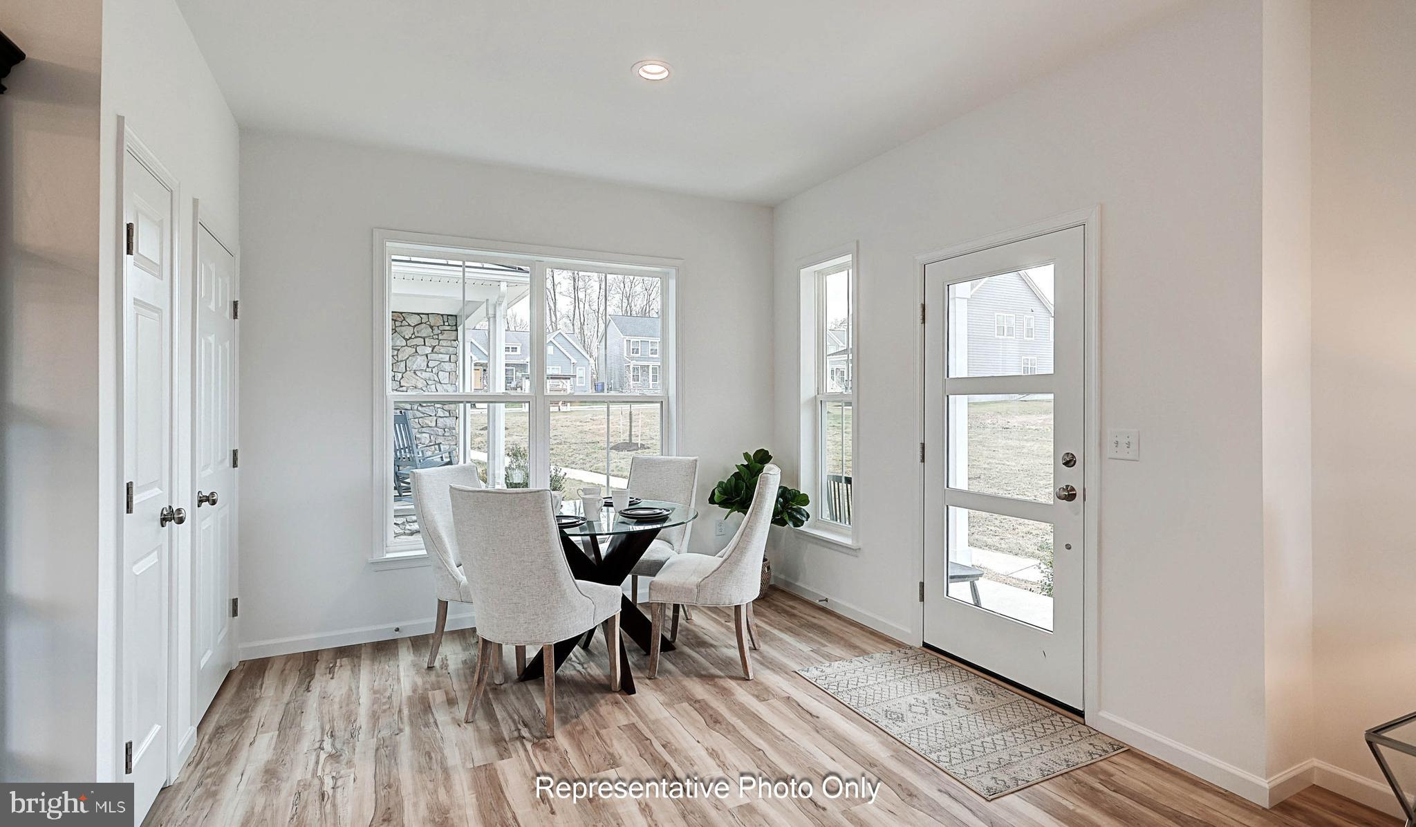 2422 HAWTHORNE DRIVE