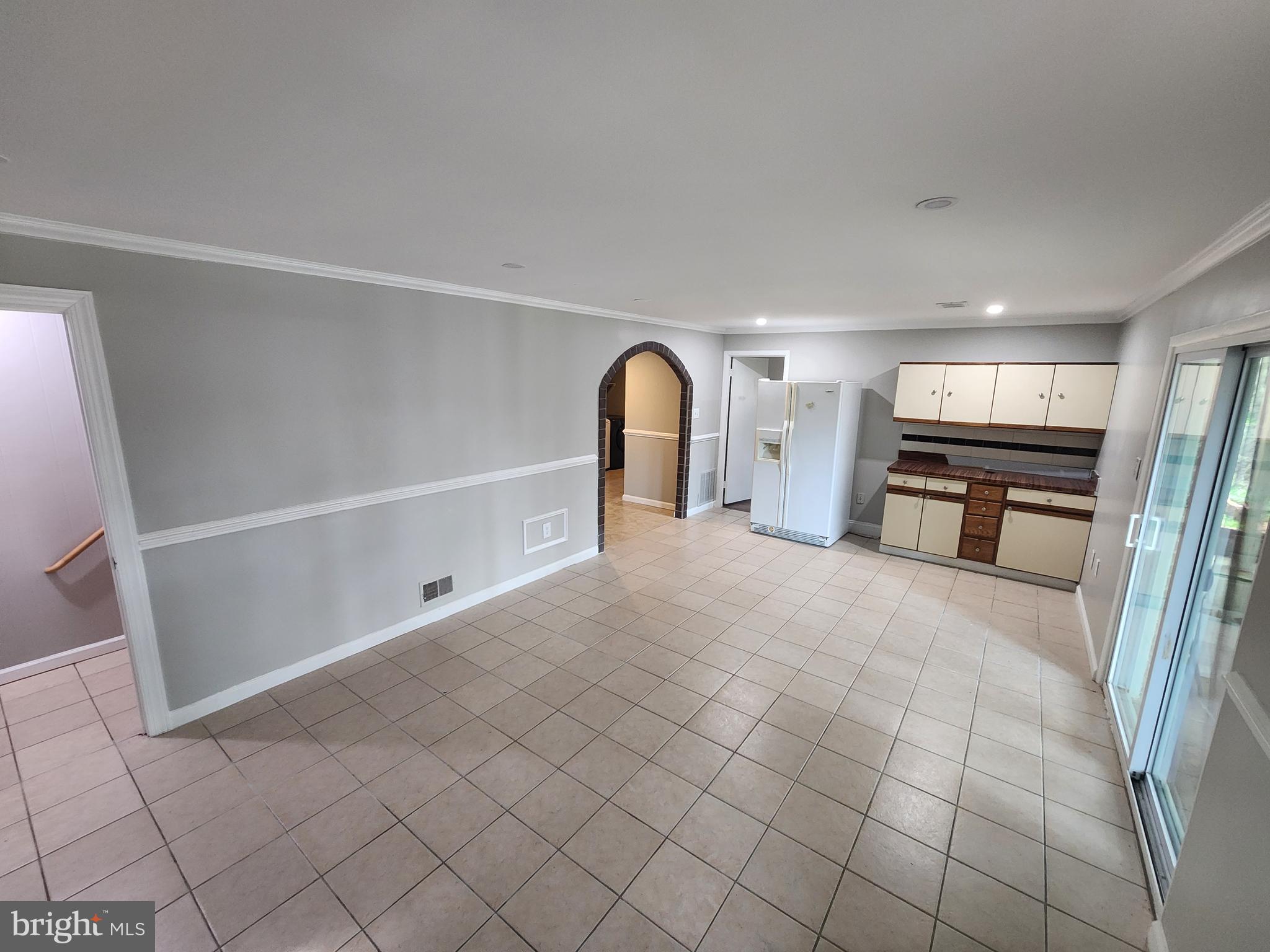 LAKE RIDGE - Residential