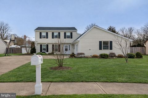 45 STRATFORD LANE MOUNT LAUREL NJ 08054