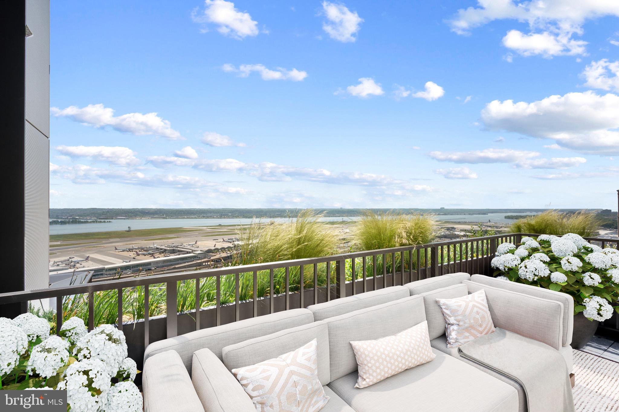 269 19TH COURT S PH2508