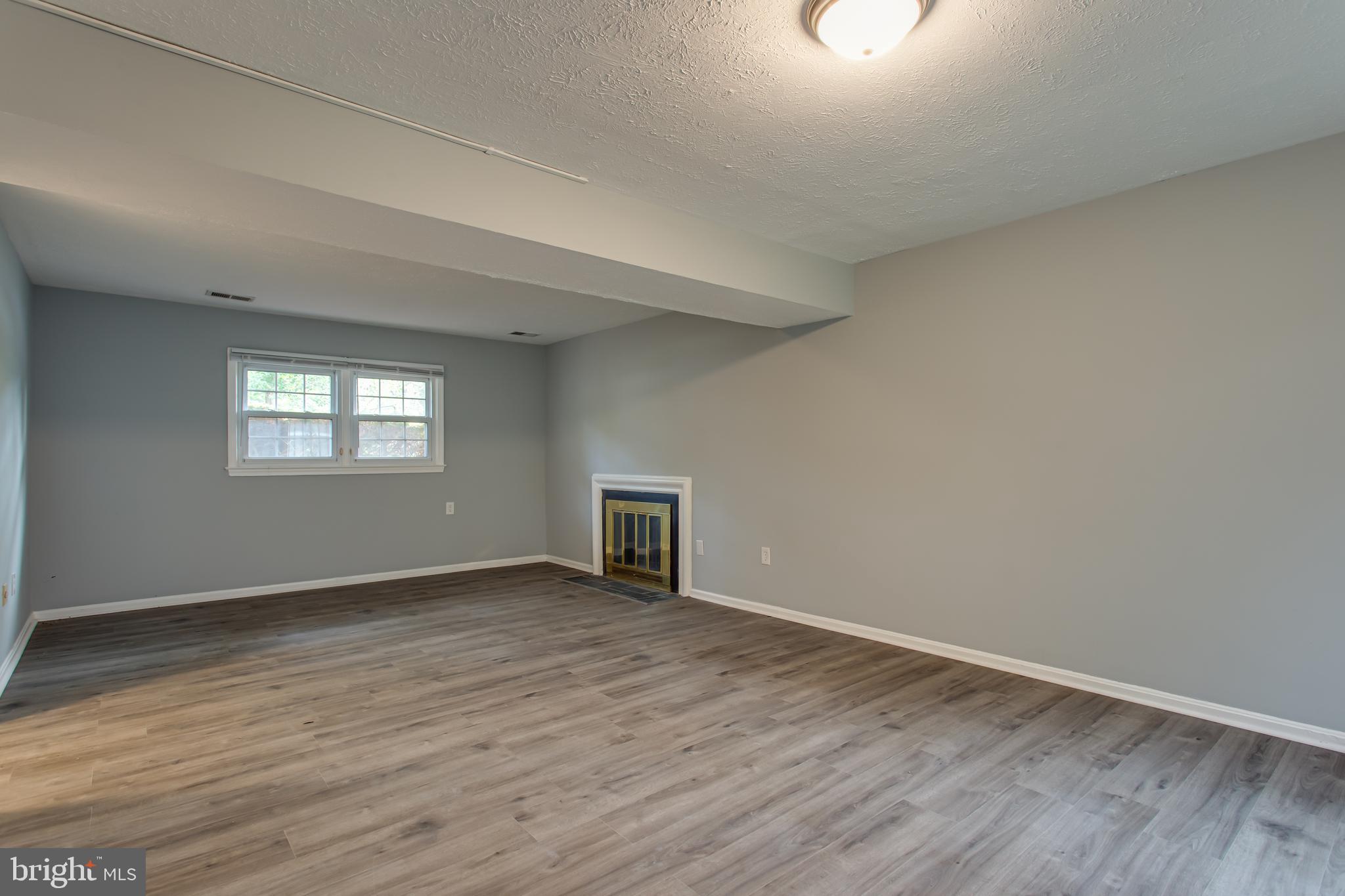 ST CHARLES BANNISTER - Residential