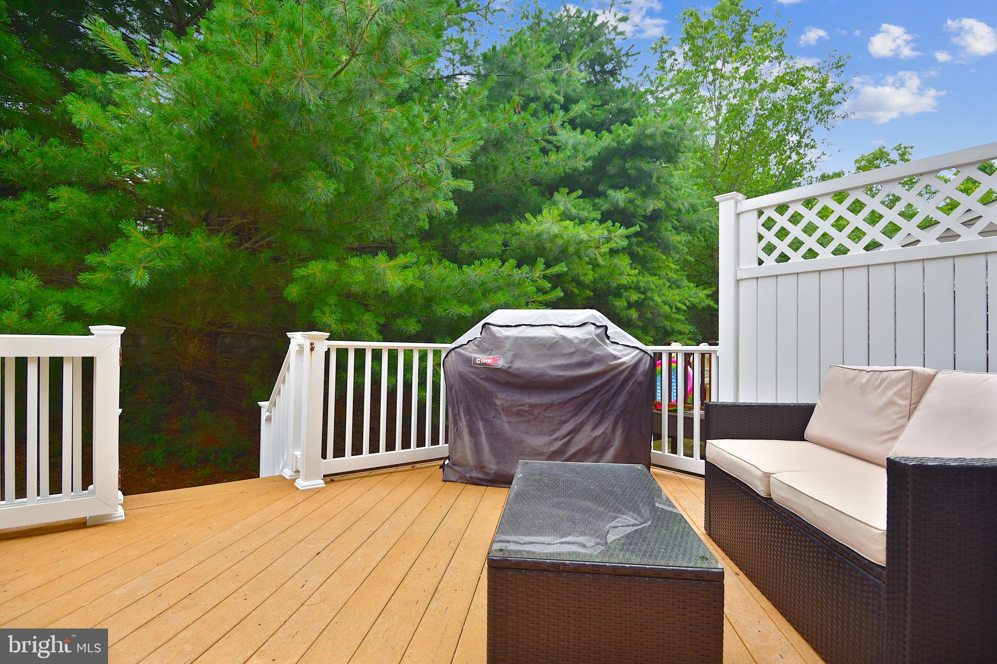 GLYNDON TRACE - Residential