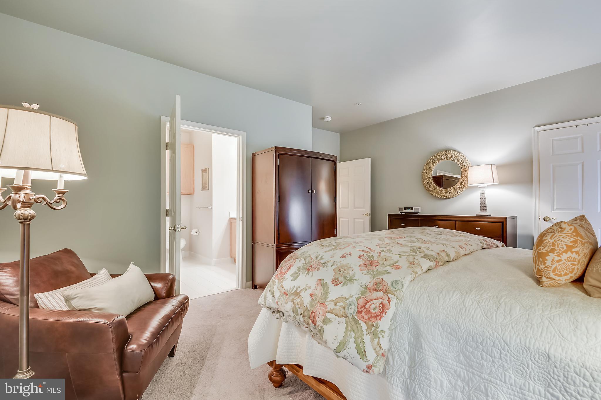 GLYNDON TRACE - Residential