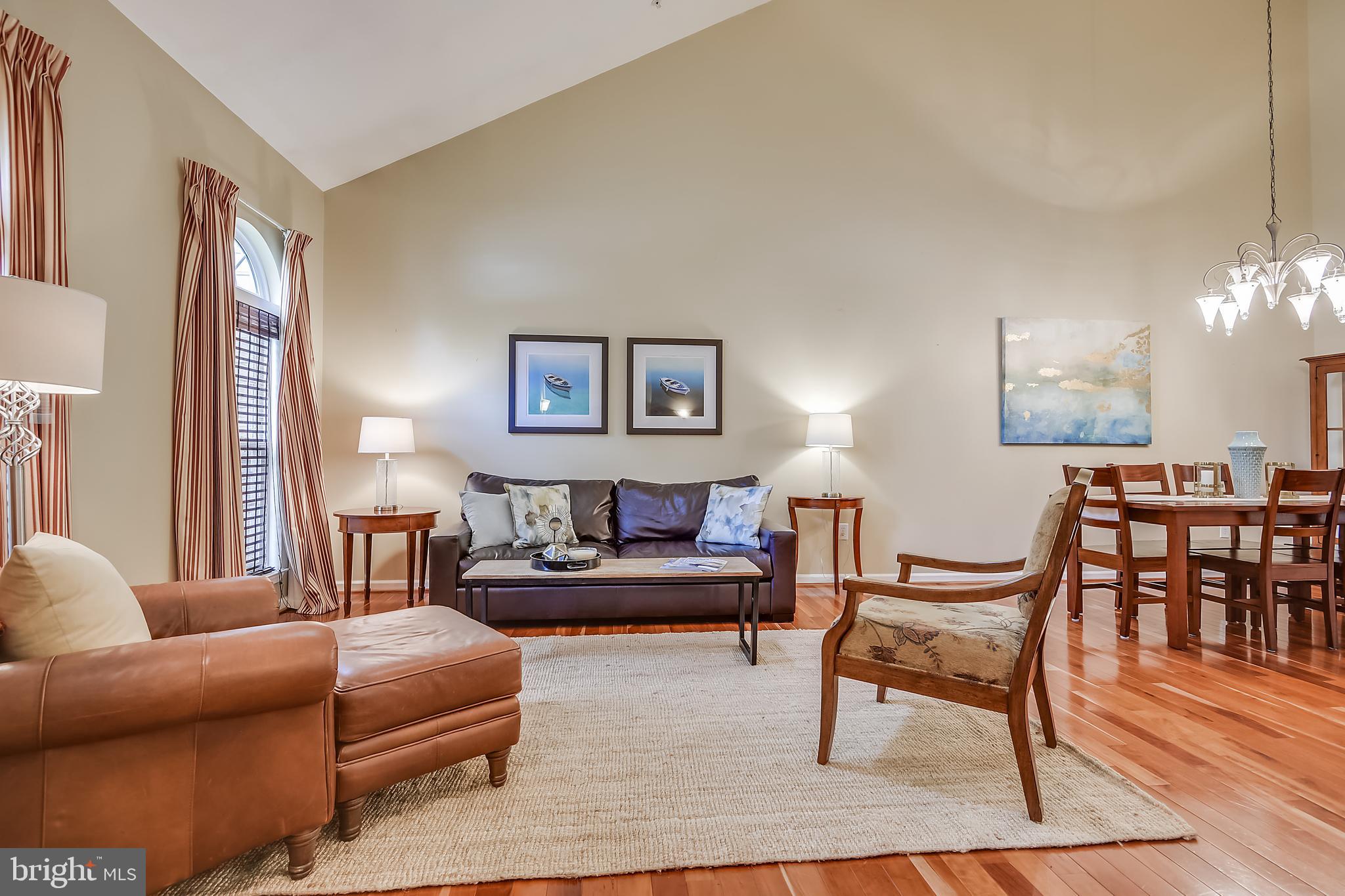 GLYNDON TRACE - Residential