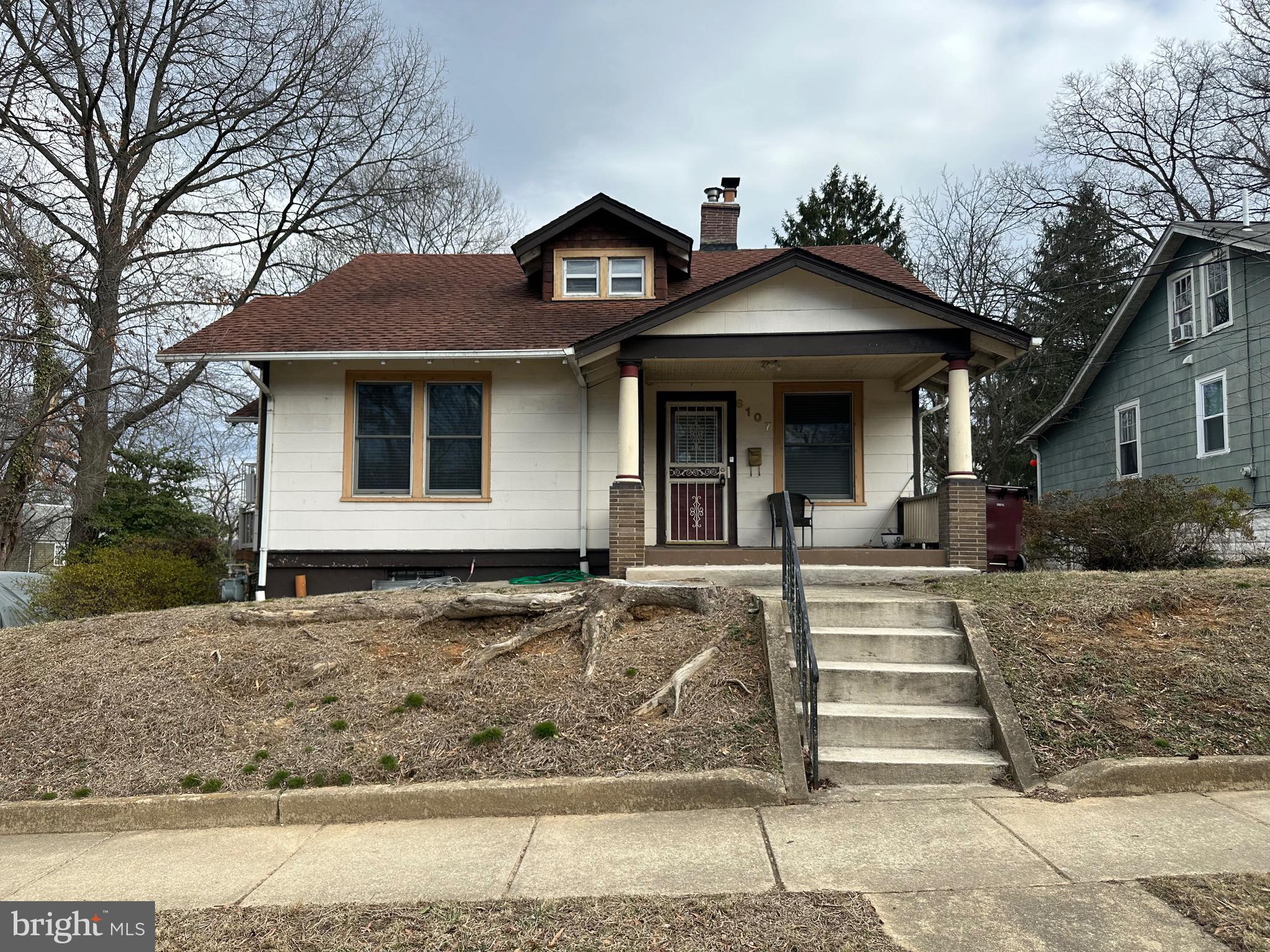 RIVERDALE PARK - Residential