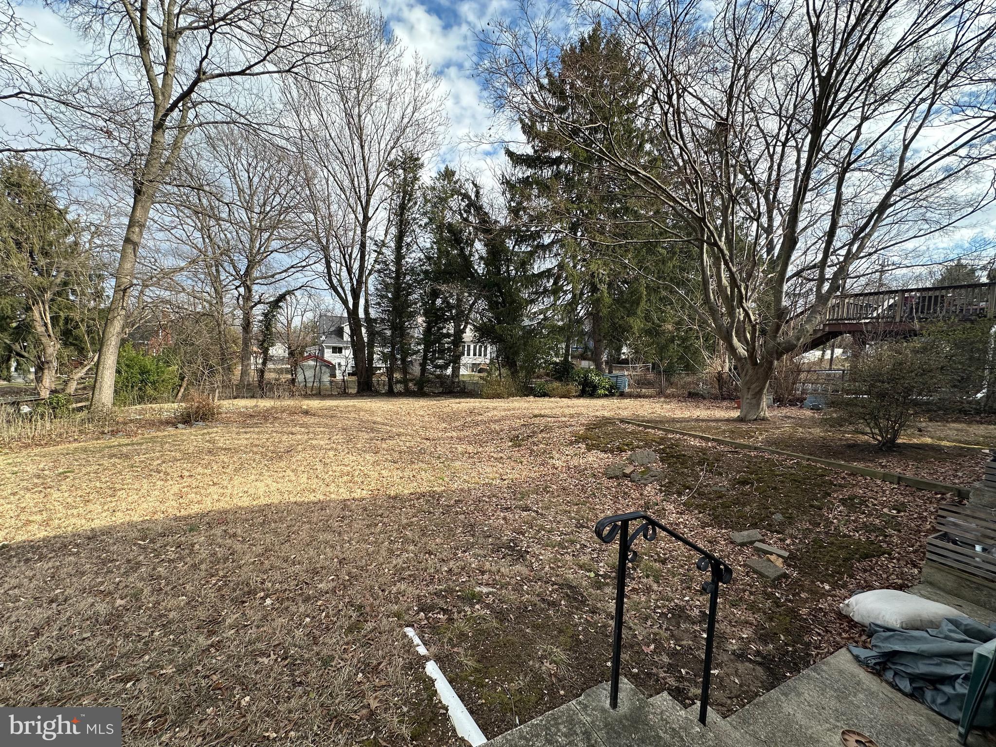 RIVERDALE PARK - Residential