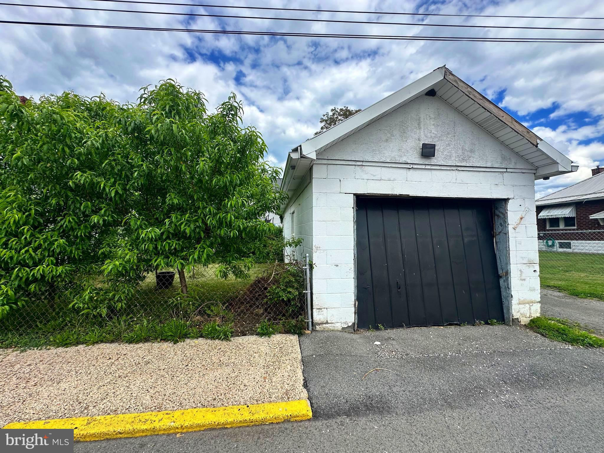 RIDGLEY - Residential