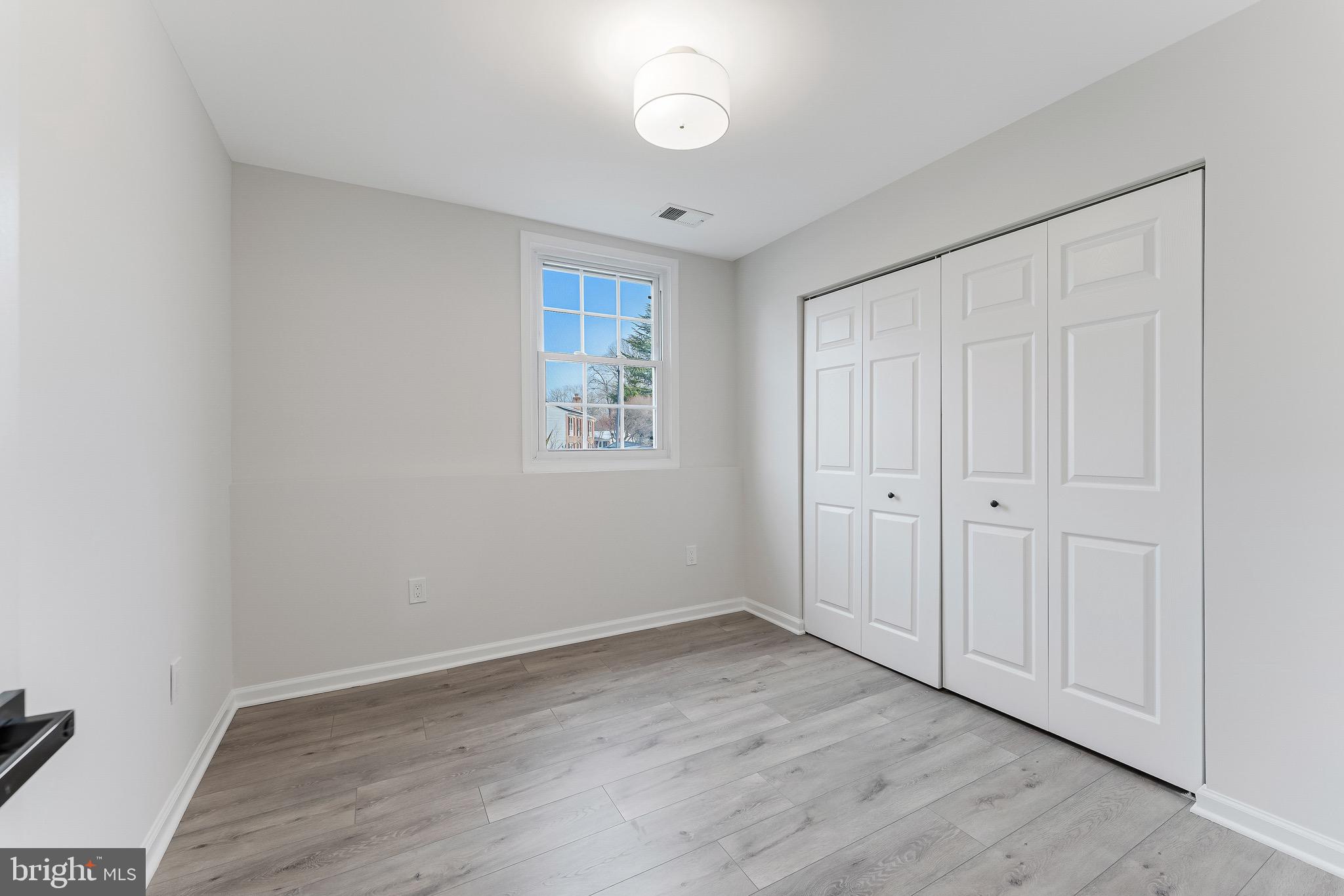 HIDDENBROOK - Residential