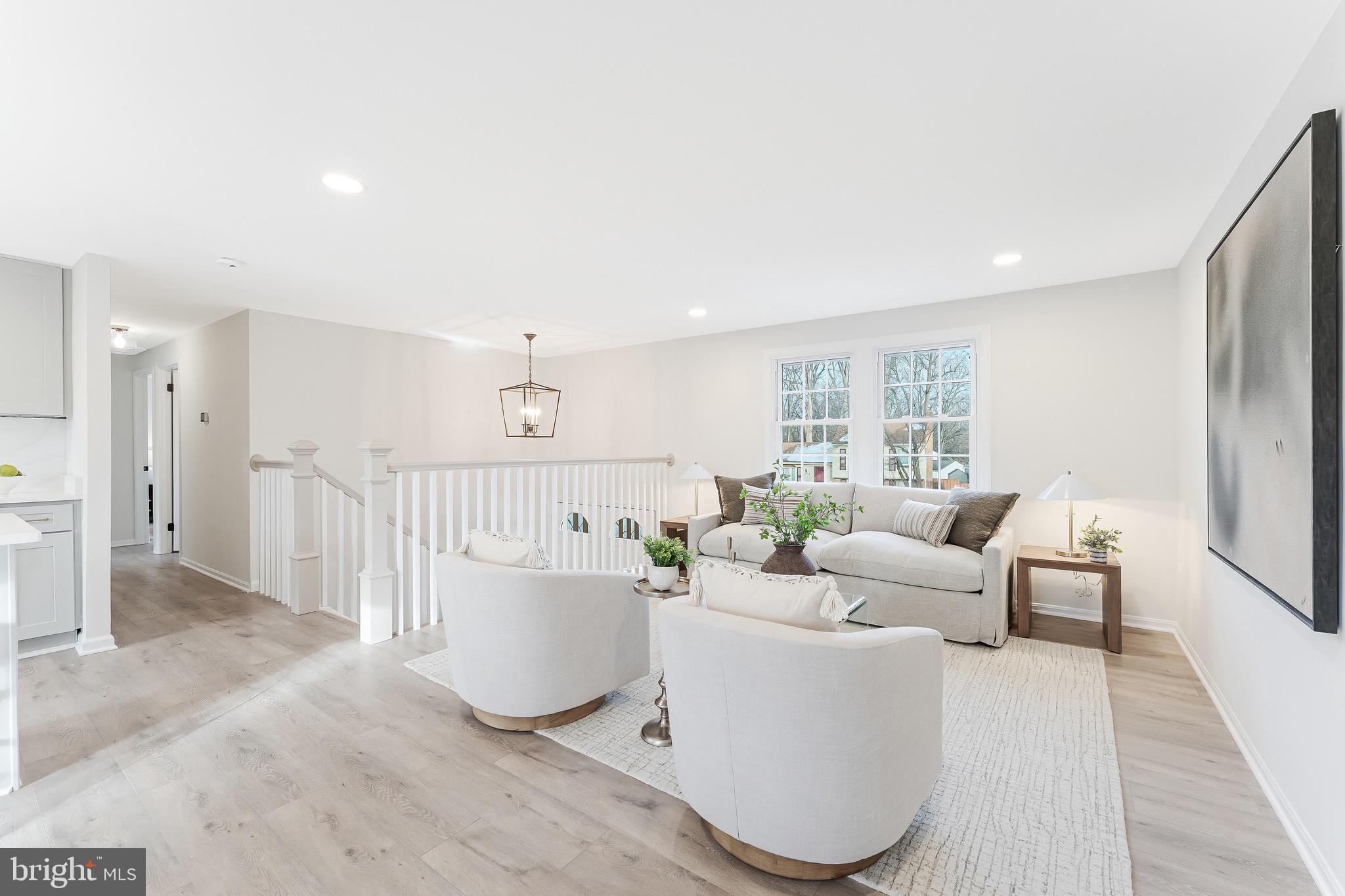 HIDDENBROOK - Residential