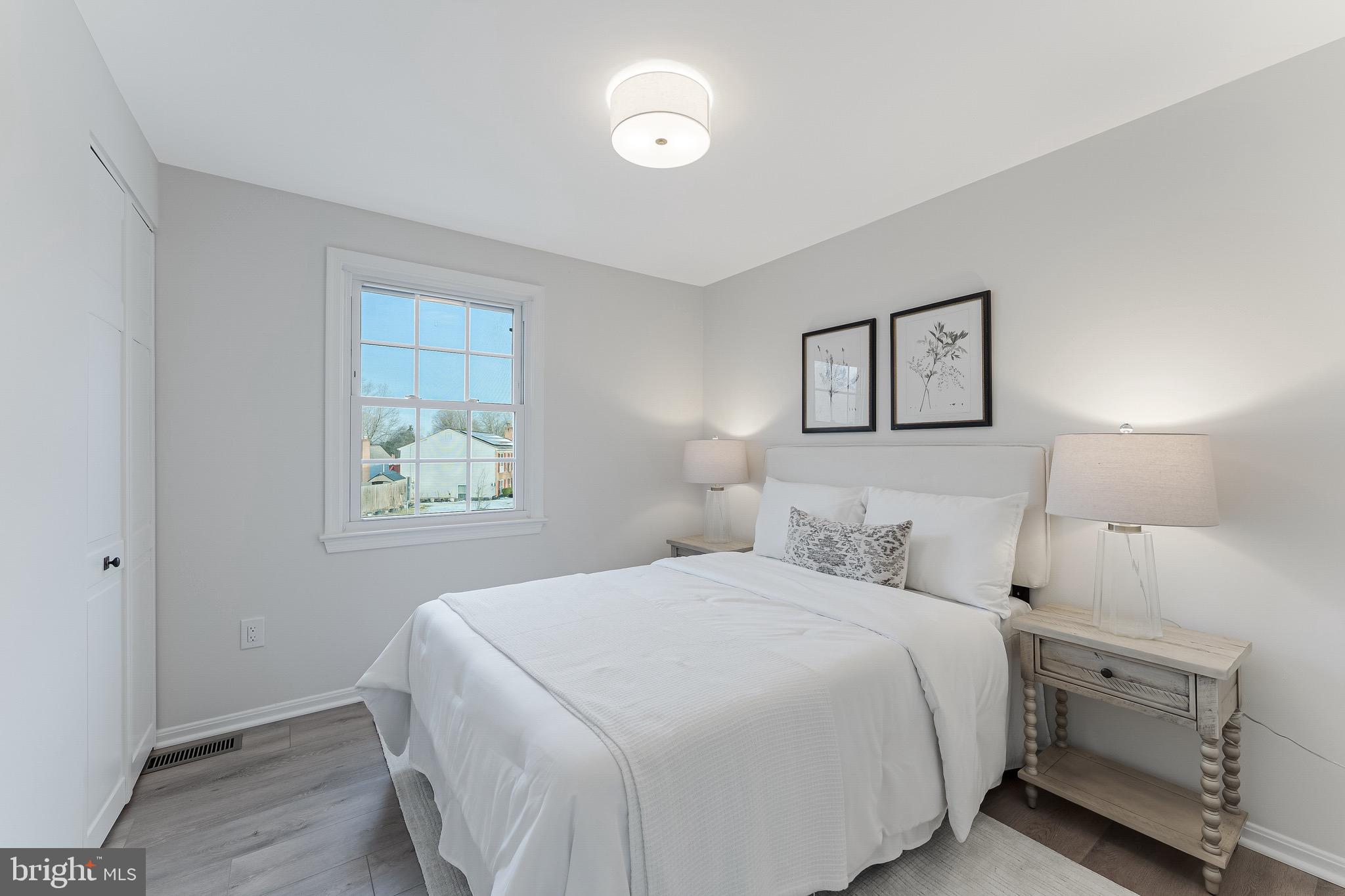 HIDDENBROOK - Residential