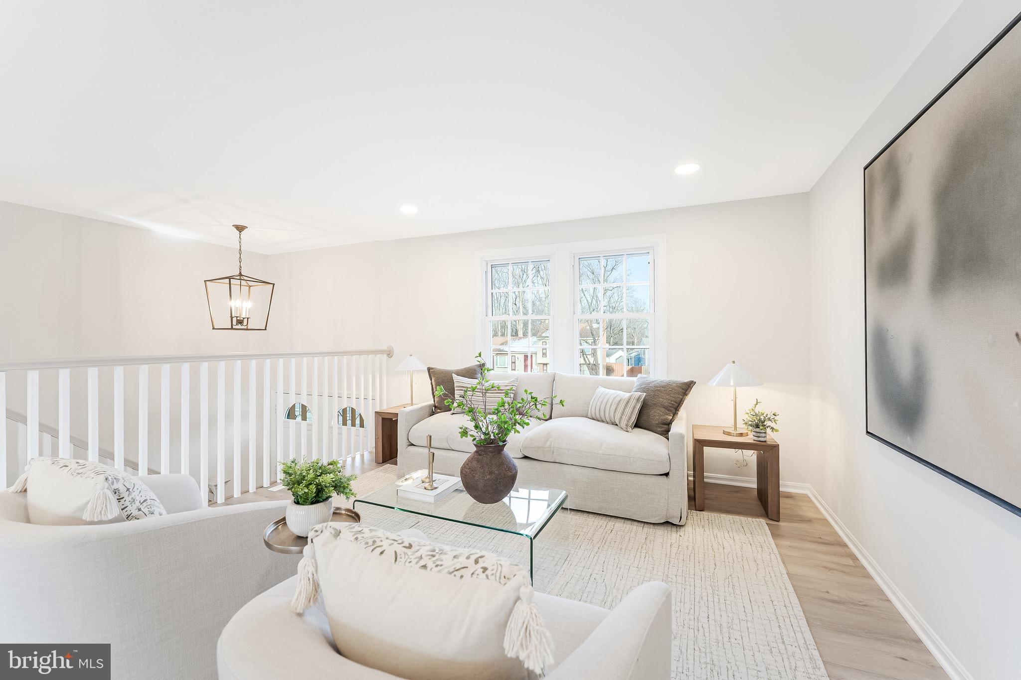 HIDDENBROOK - Residential