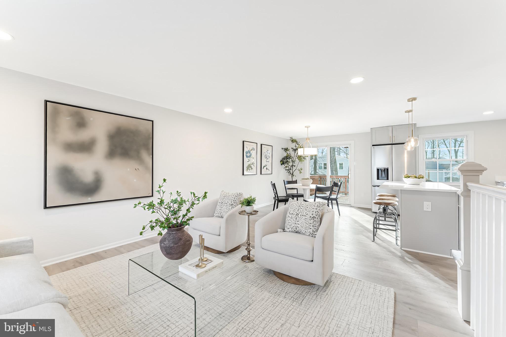 HIDDENBROOK - Residential