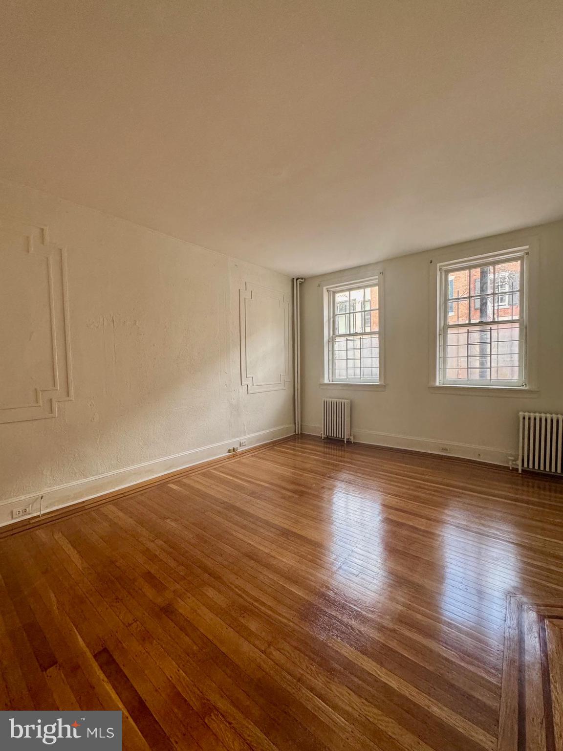 SOCIETY HILL - Residential Lease