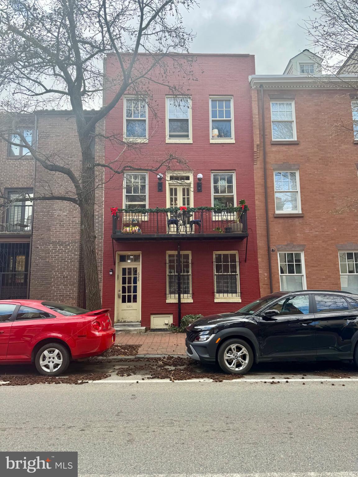 SOCIETY HILL - Residential Lease