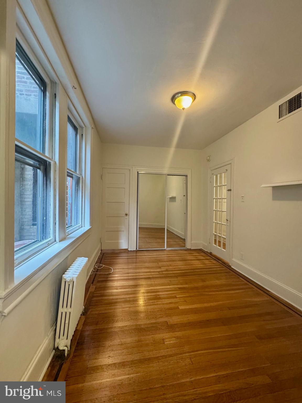 SOCIETY HILL - Residential Lease