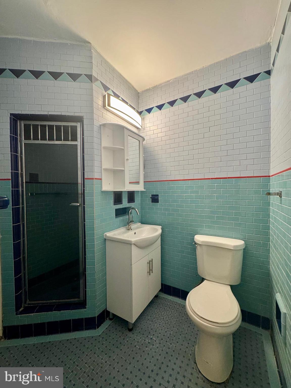 SOCIETY HILL - Residential Lease