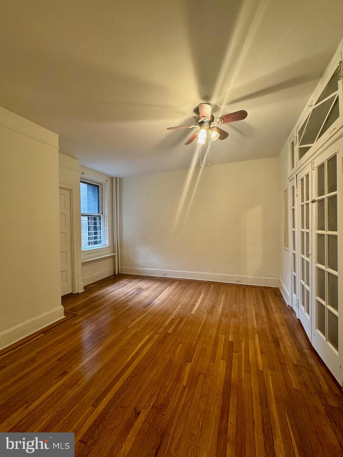 SOCIETY HILL - Residential Lease