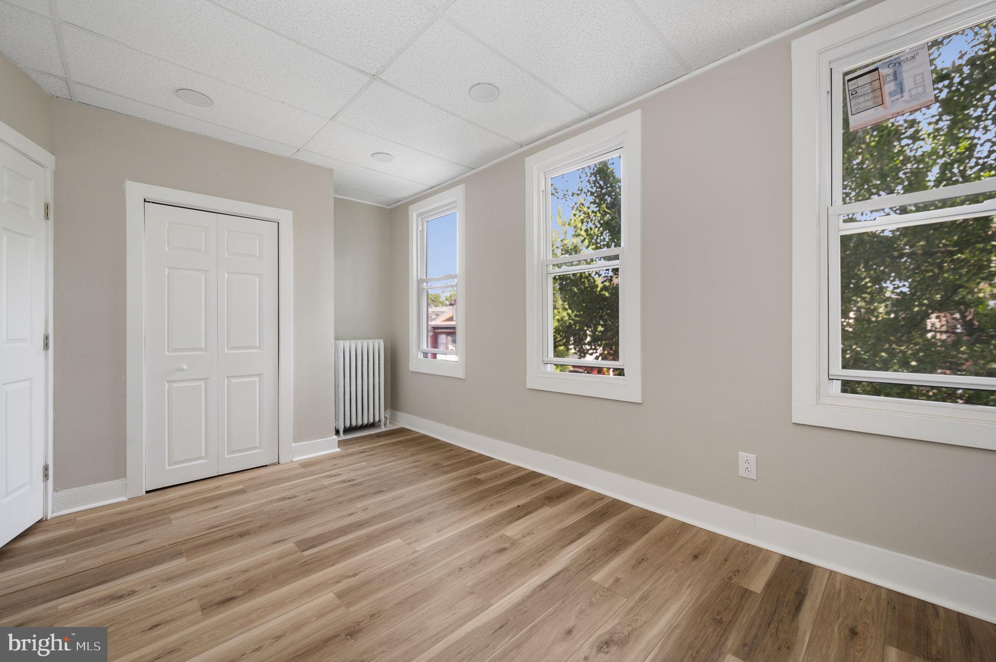 1038 WALNUT STREET