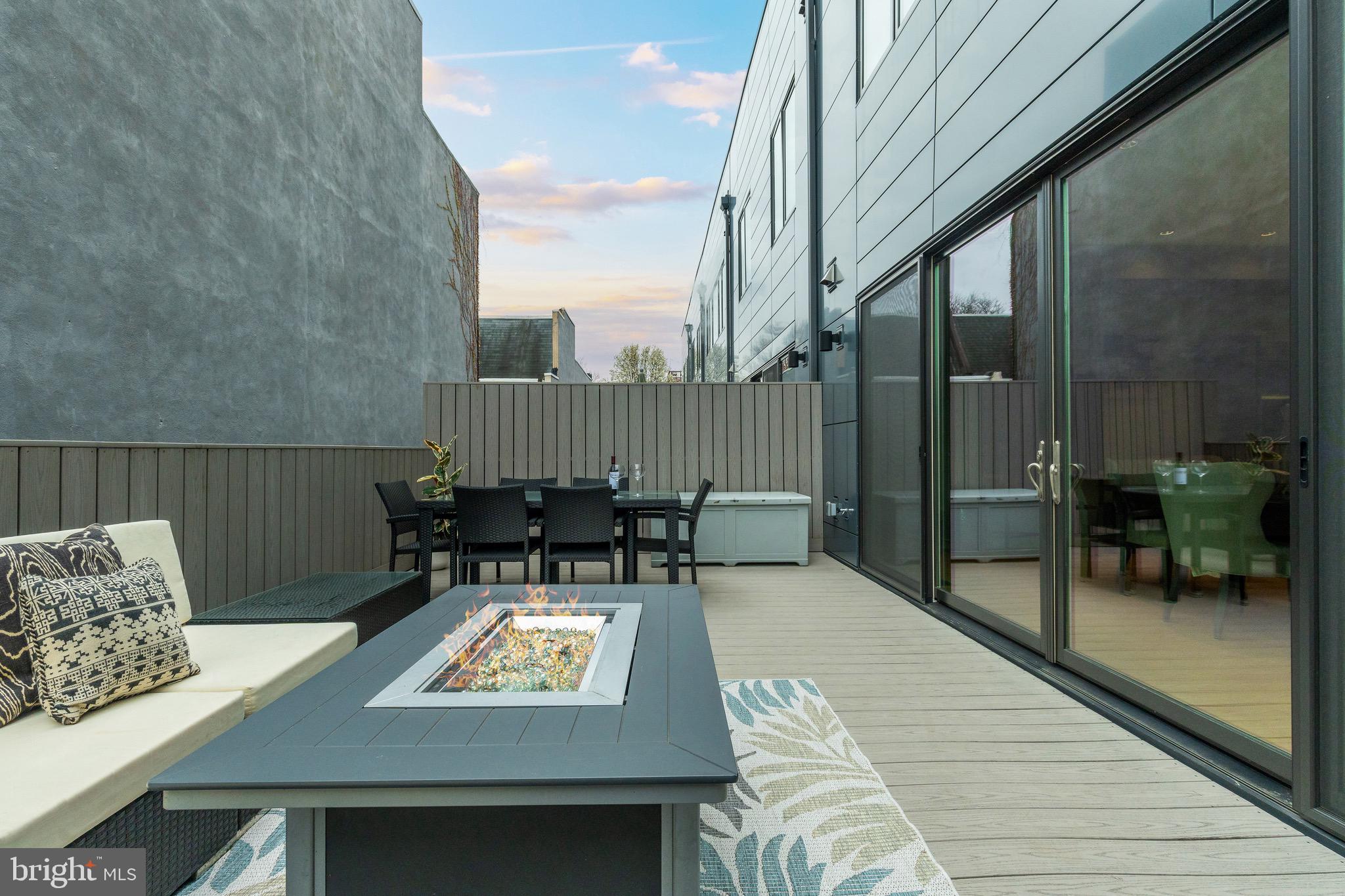 WASHINGTON SQ WEST - Residential