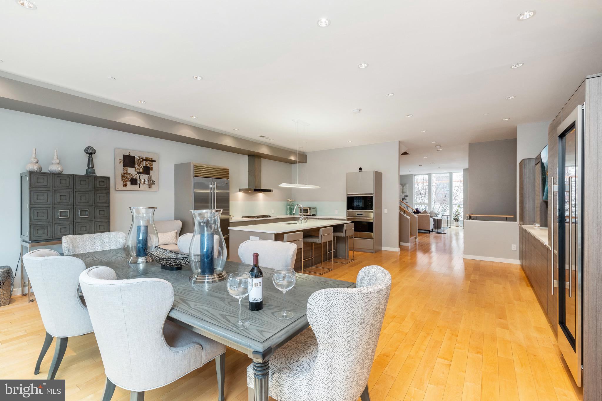 WASHINGTON SQ WEST - Residential