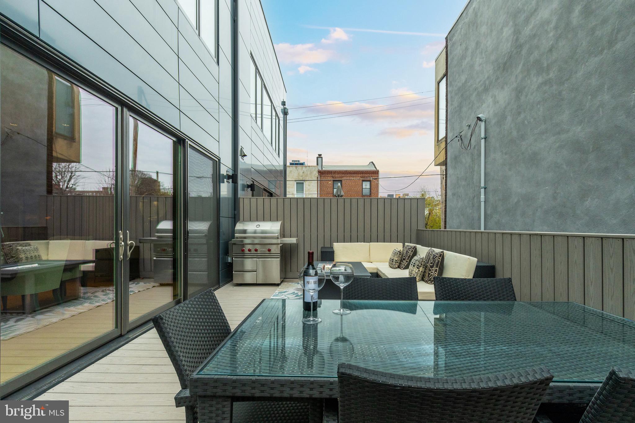 WASHINGTON SQ WEST - Residential