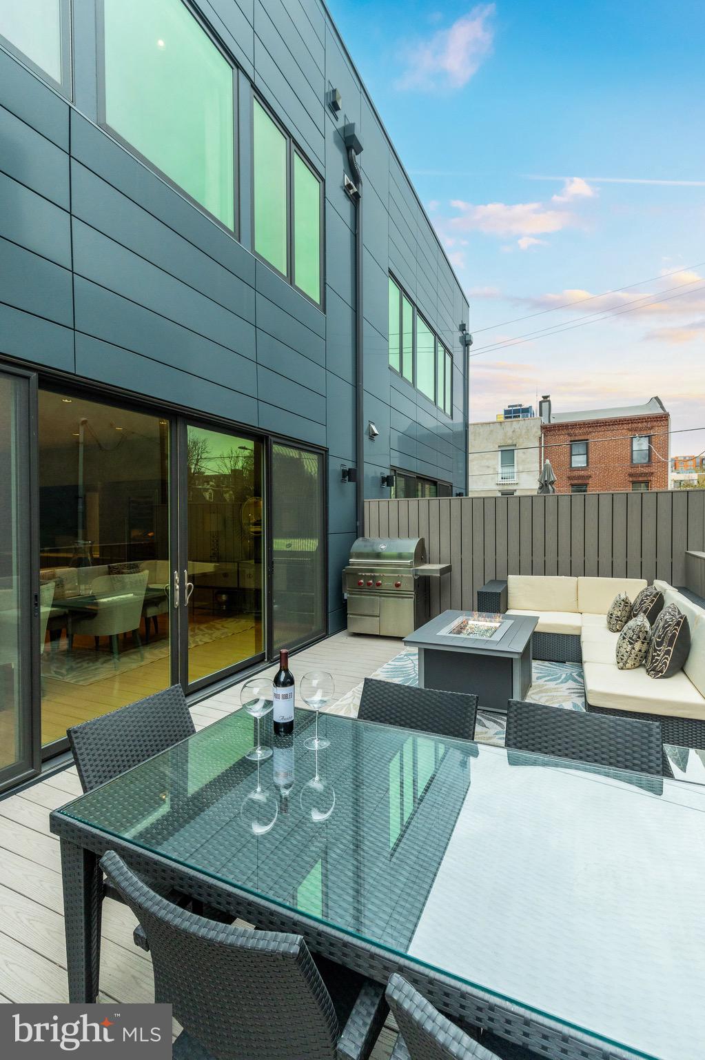 WASHINGTON SQ WEST - Residential