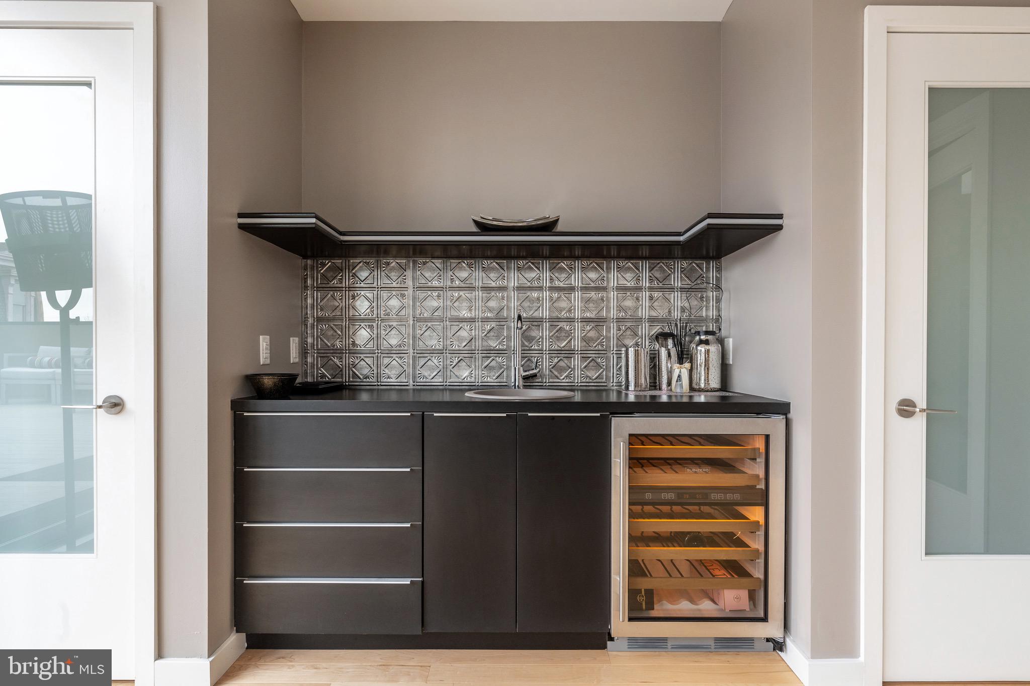 WASHINGTON SQ WEST - Residential