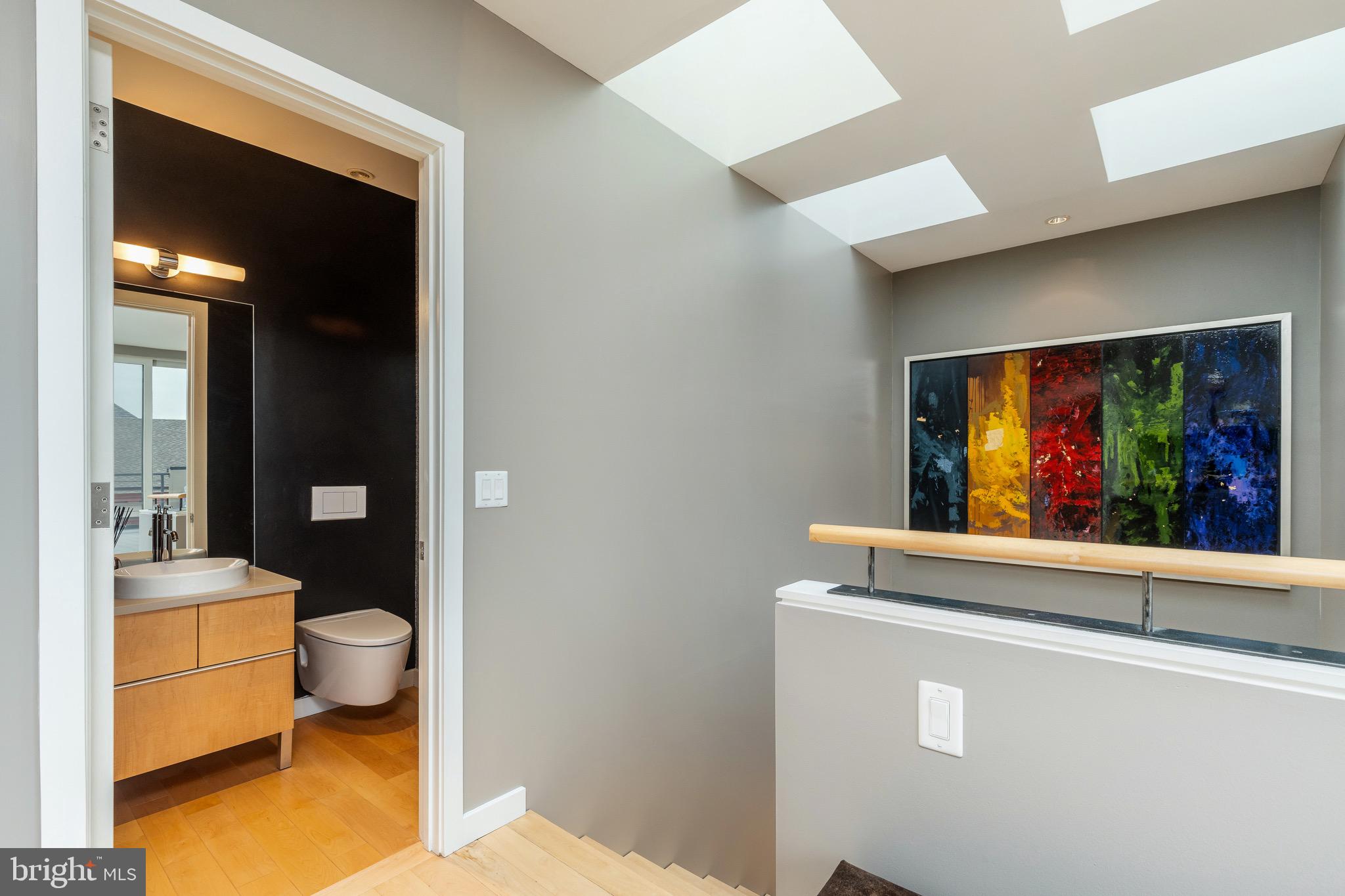 WASHINGTON SQ WEST - Residential