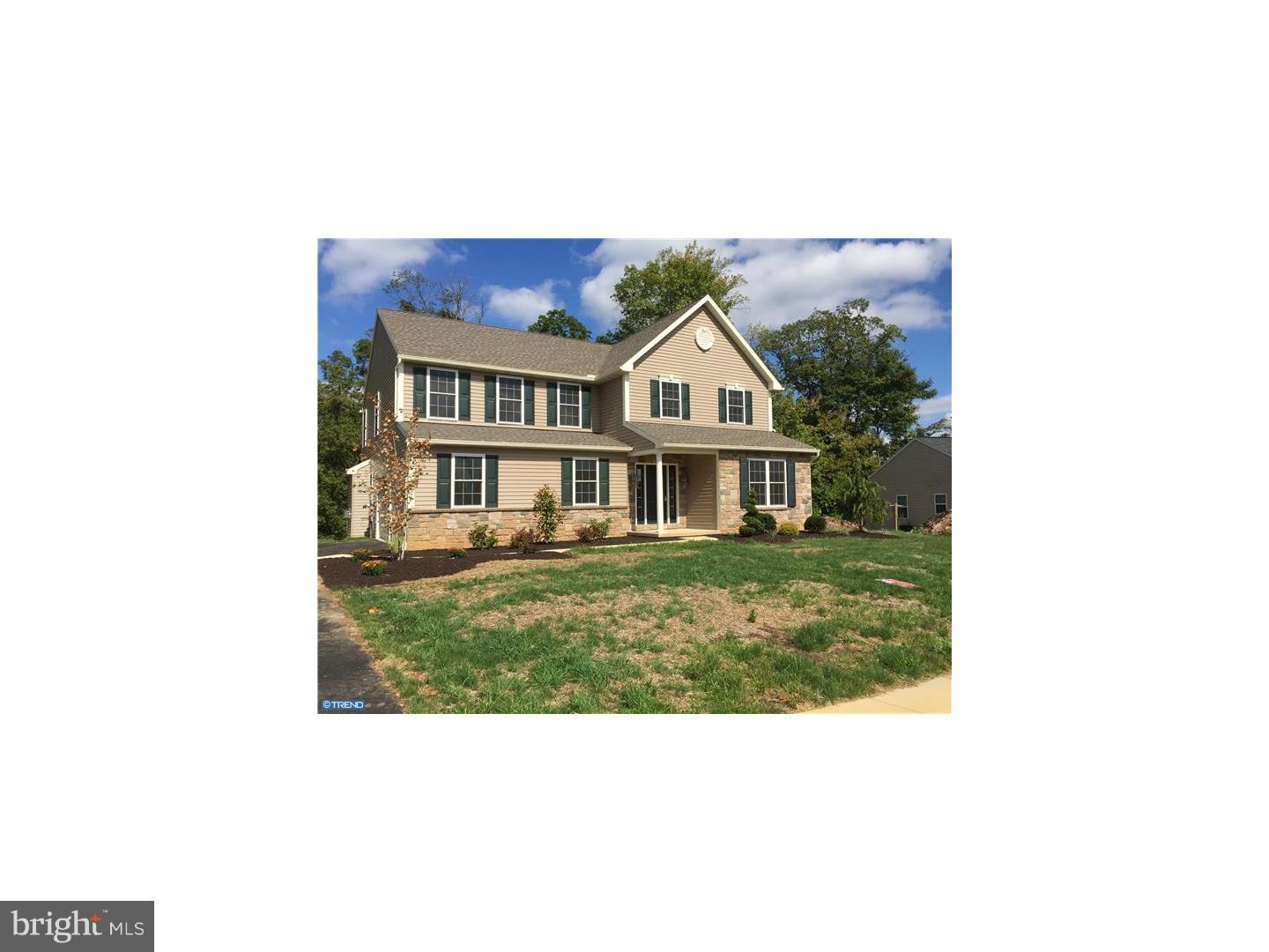 CRESTWOOD - Residential