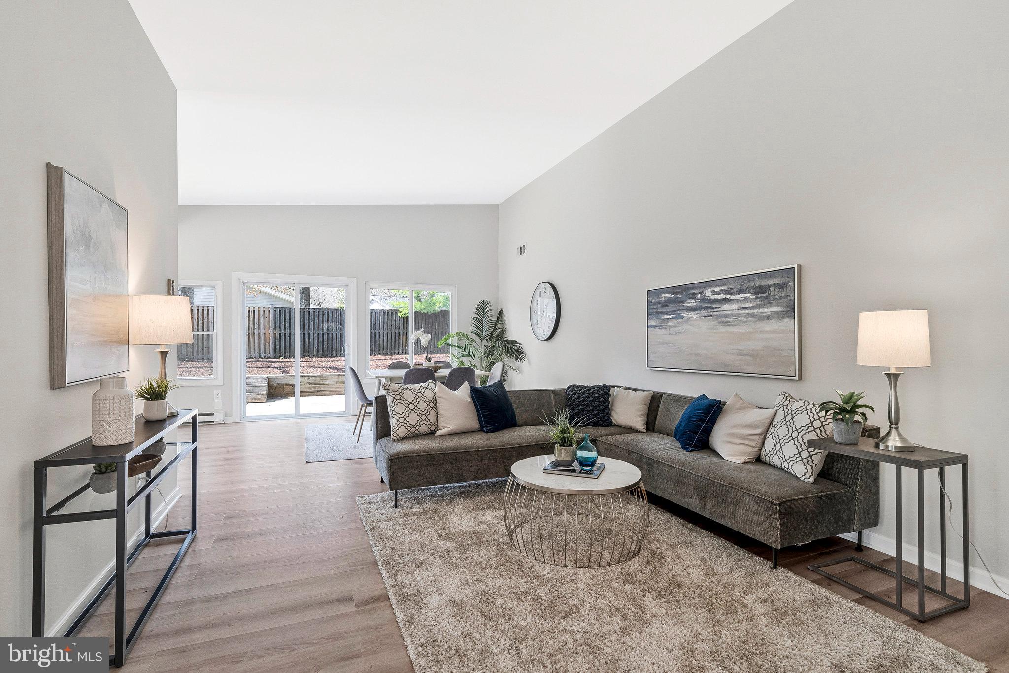 1512 MILLIKENS BEND ROAD