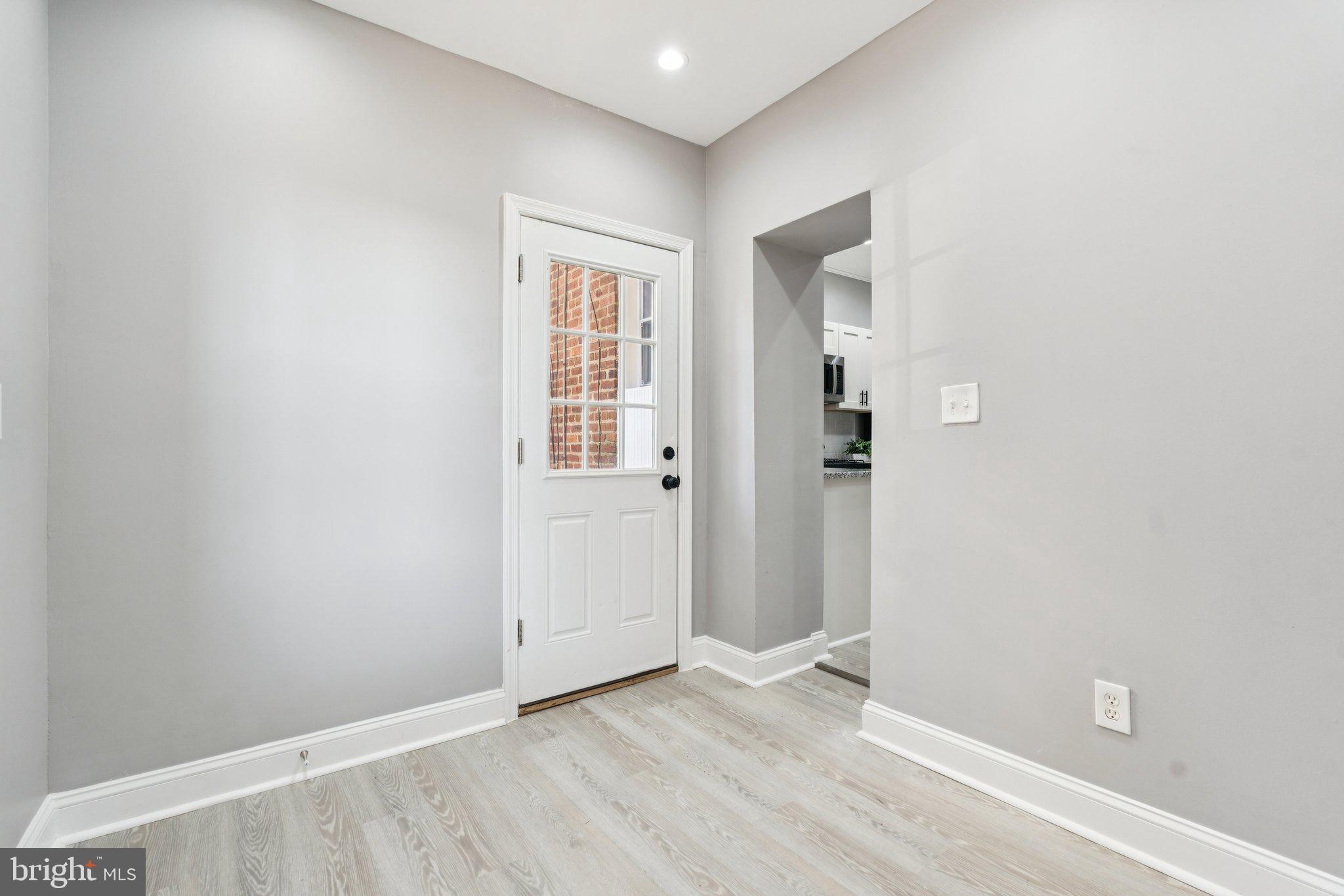 GREENSPRING - Residential