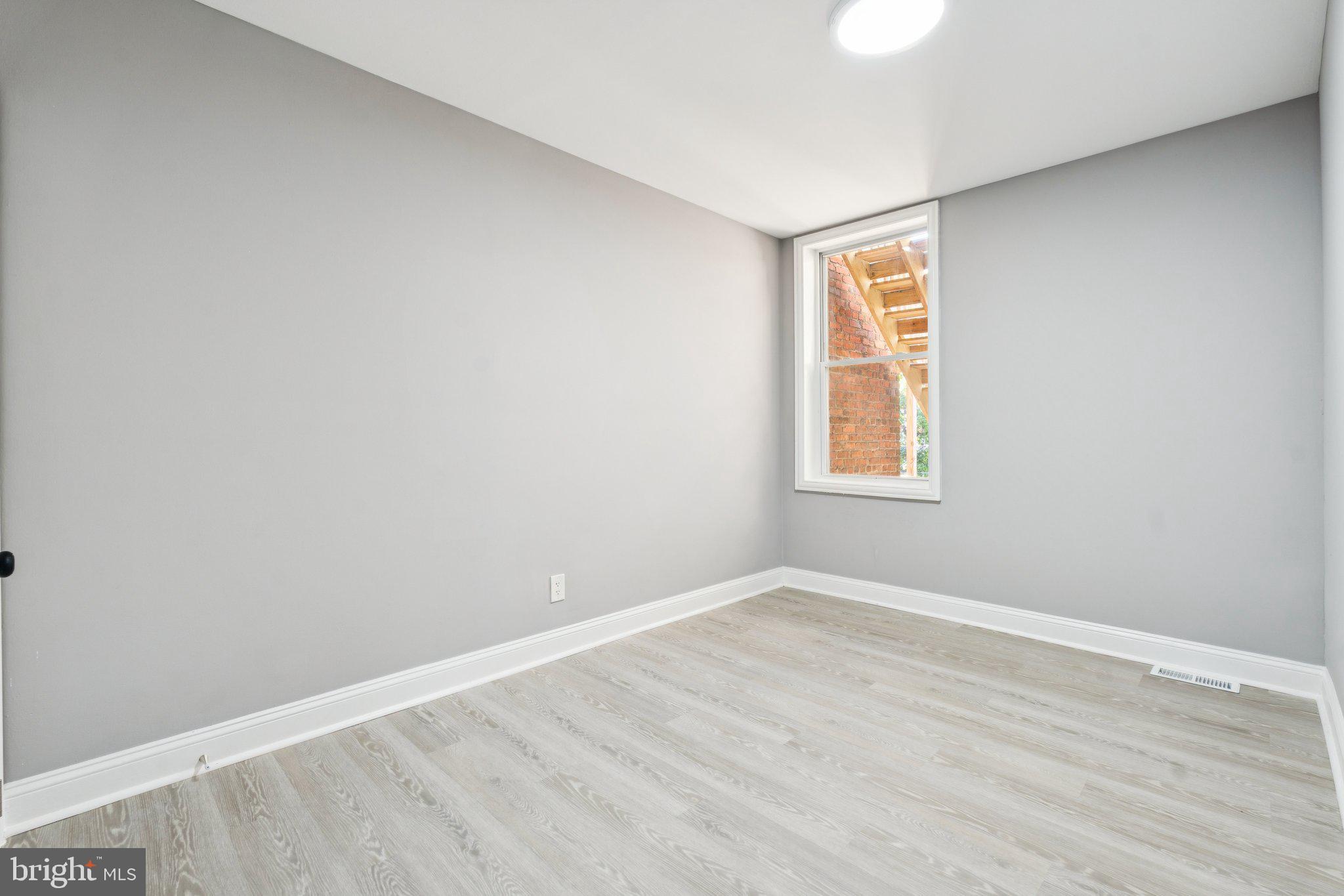 GREENSPRING - Residential