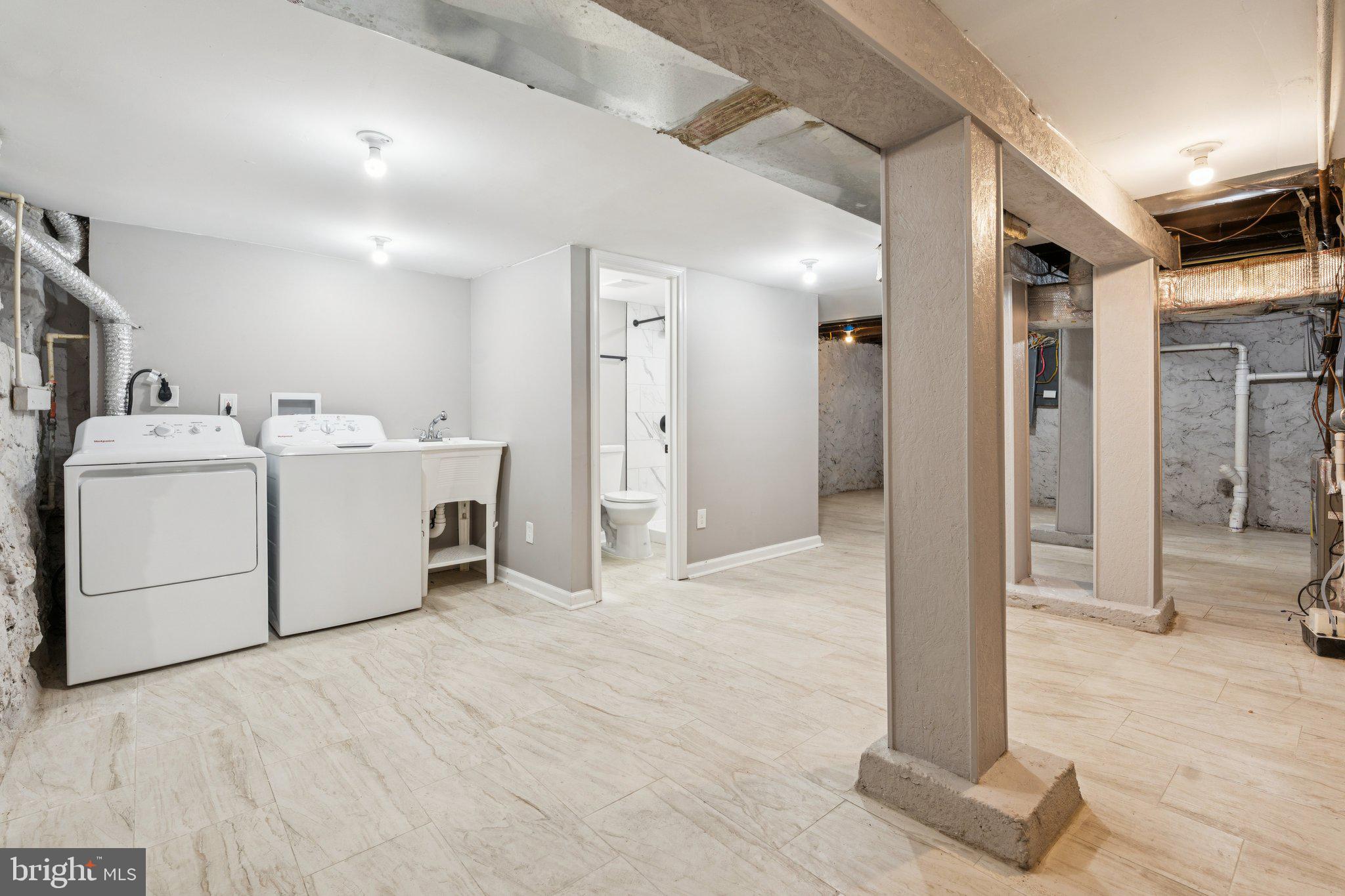 GREENSPRING - Residential