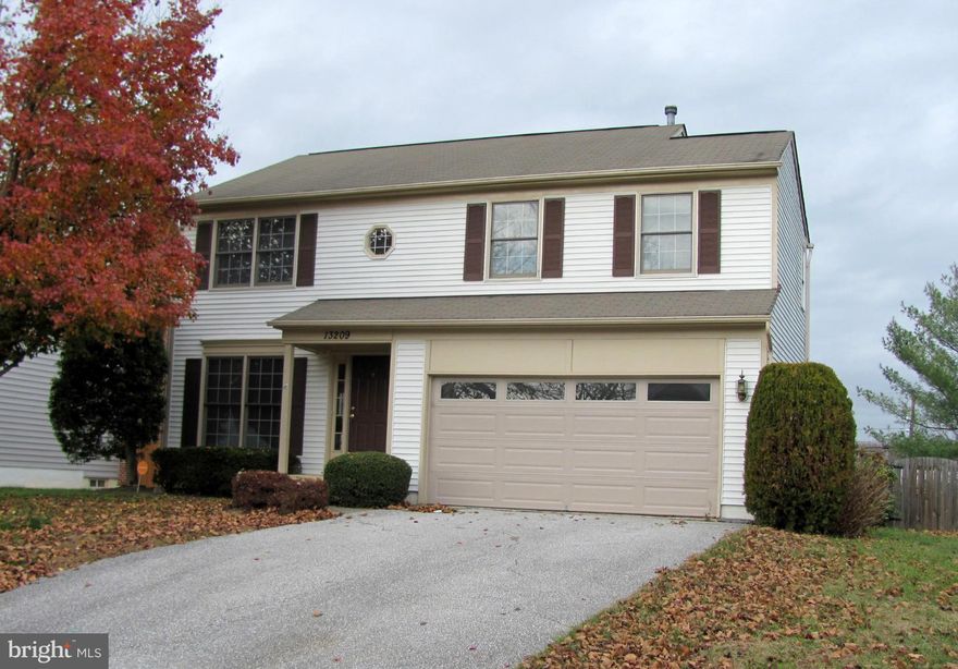 SOARING 2-STORY FOYER, 4 BR, 2FULL & 1HALF BATH, LOCATED ON A QUIET CUL-D-SAC WITH AN EASYCOMMUTE TO MAJOR HWYS & SEVERAL MILITARY BASES. LARGE LEVEL BACK YARD AND NICE DECK. FULLY FENCEDBACKYARD FOR PETS. LARGE OPEN KITCHEN: CERAMIC TILE FLOOR, BREAKFAST BAR, DOUBLE SS SINK & SS APPLIANCES,ACCESS TO PORCH. MBR W/WALK-IN CLOSET, FULL BASEMENT READY FOR YOU TO FINISH!