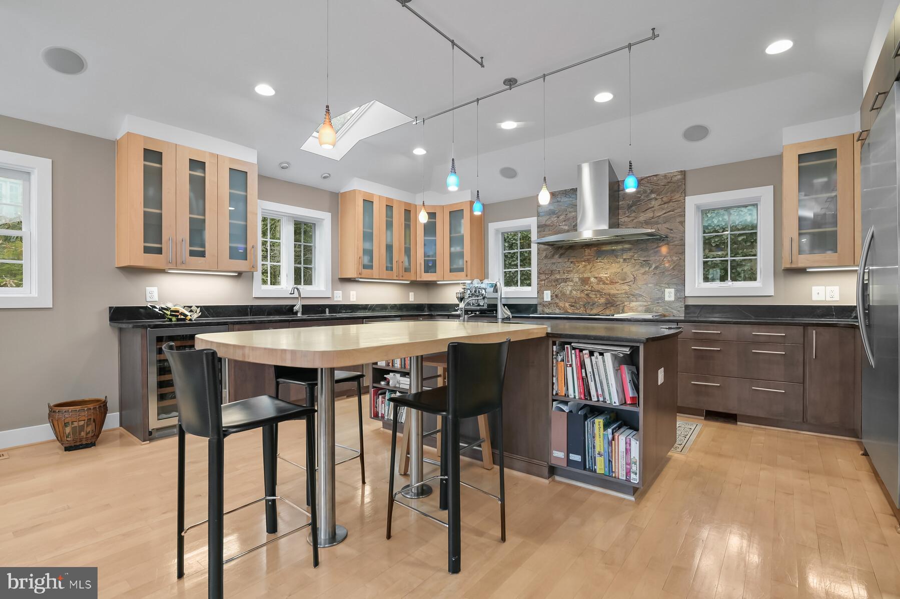 SUMNER - Residential