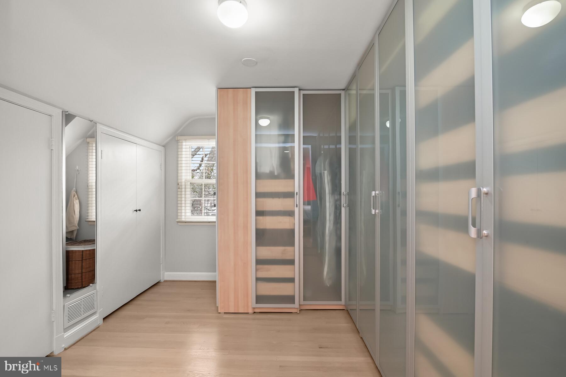 SUMNER - Residential