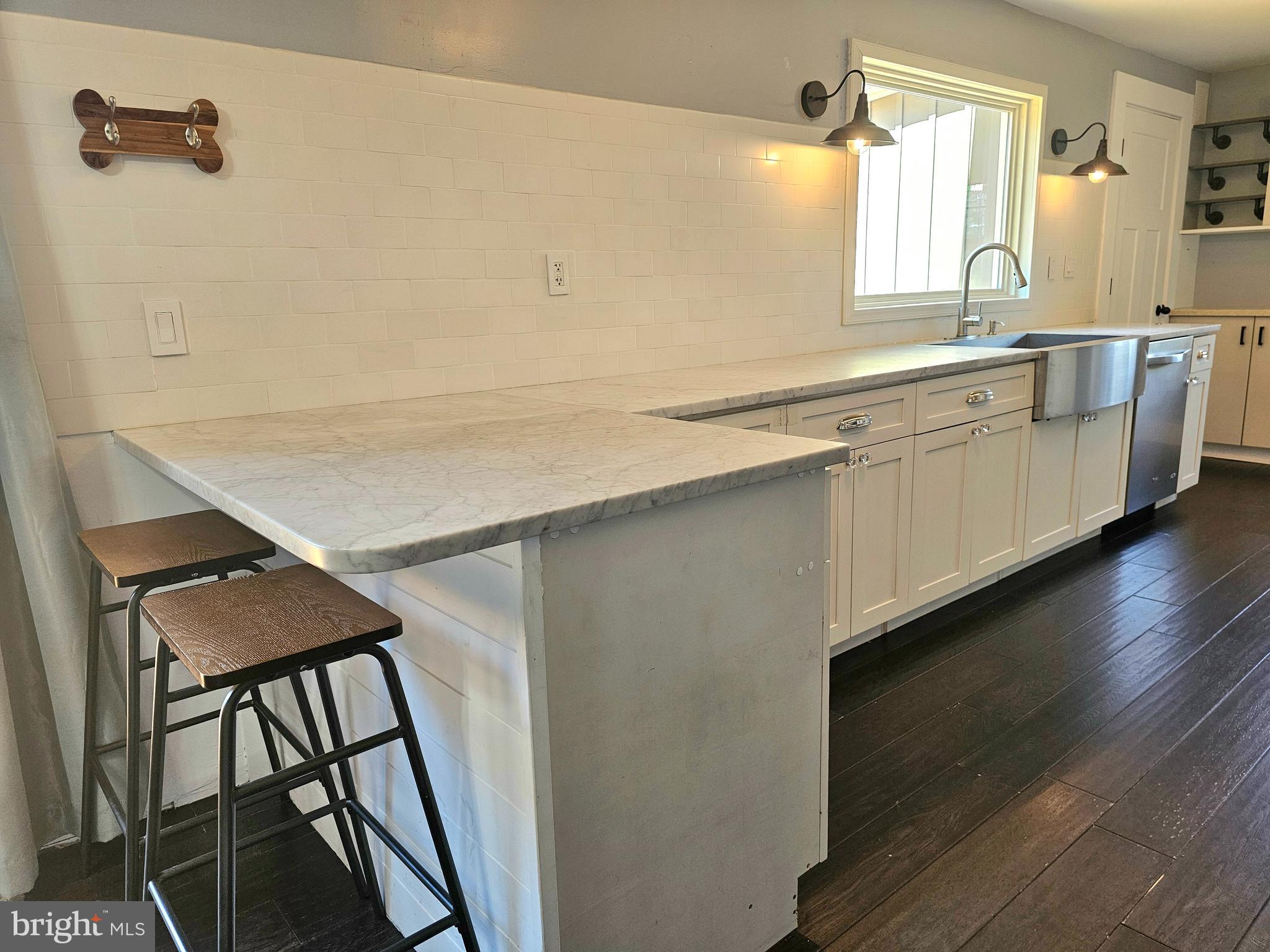 HARWOOD - Residential