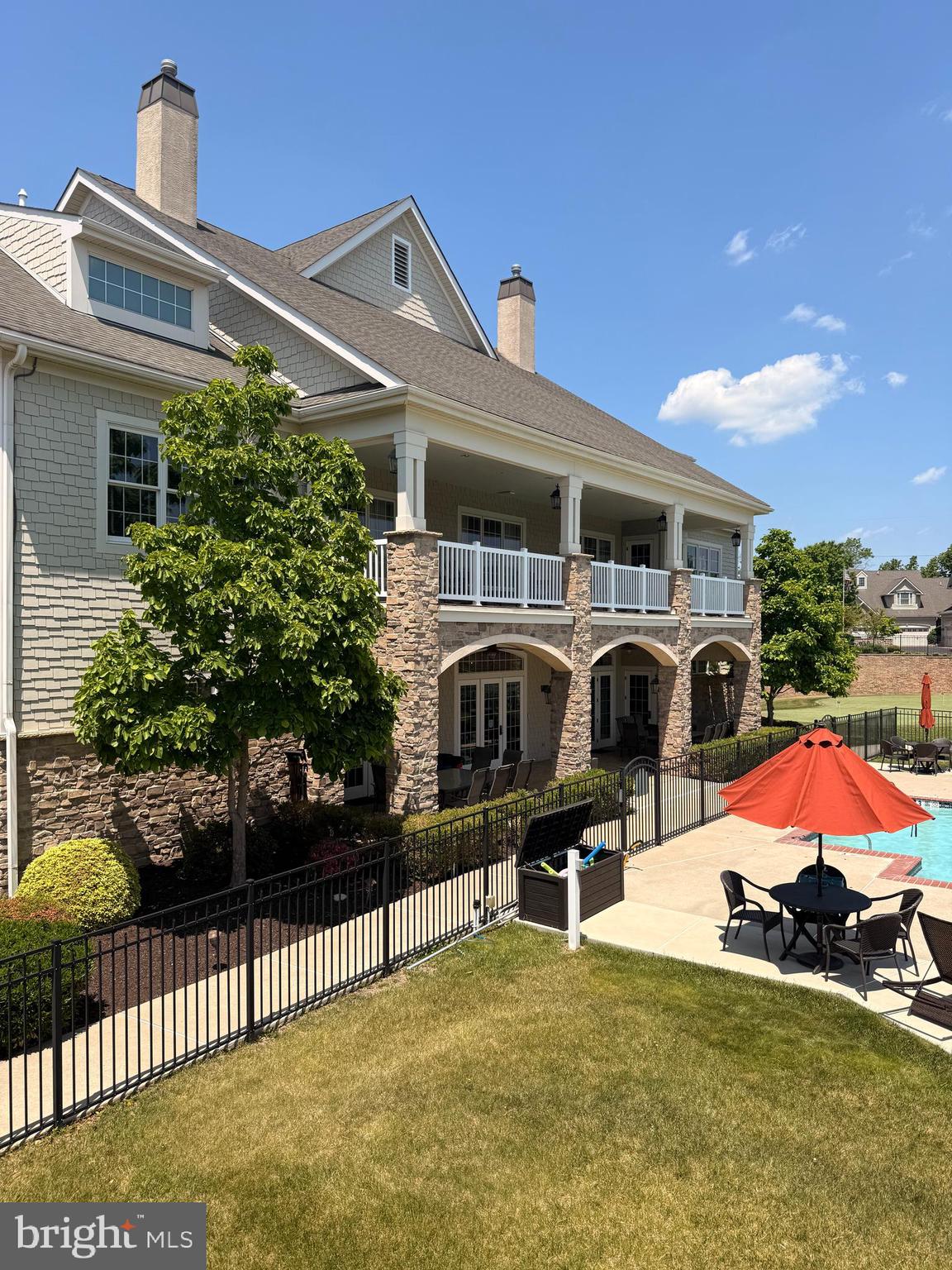 401 W KENNEDY ROAD 209