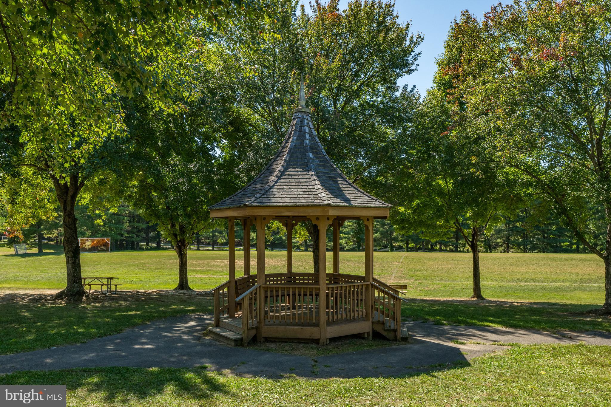 AVENEL - Residential