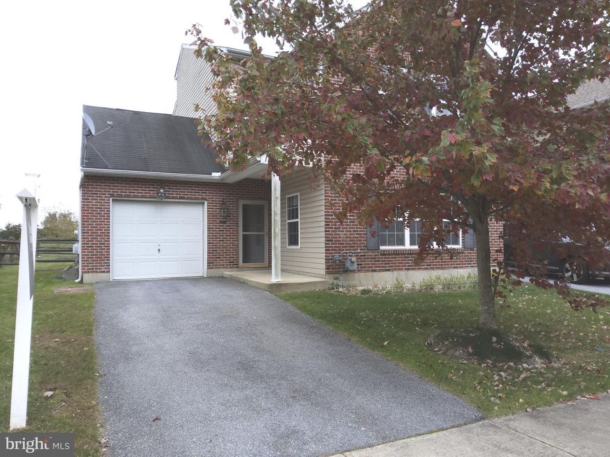 Welcome to this stunning contemporary home located in Odessa National development in the town of Townsend, DE. This spacious end unit townhome property offers three floors of spacious living providing plenty of room for privacy. It features a one car garage, 4 bedrooms and 4.1 bathrooms spread out over 3.5 levels/stories. As you enter the home, you will be greeted by a spacious entry way, pass by a large formal dining room (you can make this space a bar and lounge, movie room or an office) that will lead you into the inviting living area with upgraded flooring and a fireplace. This open floor plan with modern design elements throughout connects the living room to the kitchen and dining area complete with a breakfast bar.  Upstairs you will find three very spacious bedrooms each with their own accompanying bathroom. The owner suite boasts of a soaking tub, separate shower, dual vanity and walk in closet. Lastly, having another suite on the third level with its own private bathroom providing more privacy for guest or family members. This home is ideal for entertaining with a community pool available for residents to enjoy, walking trails, club house with restaurant, tennis court and fitness center. It is just a short miles away from schools, shopping centers and major highway. Schedule a showing today and experience the perfect blend of comfort and style in this home.