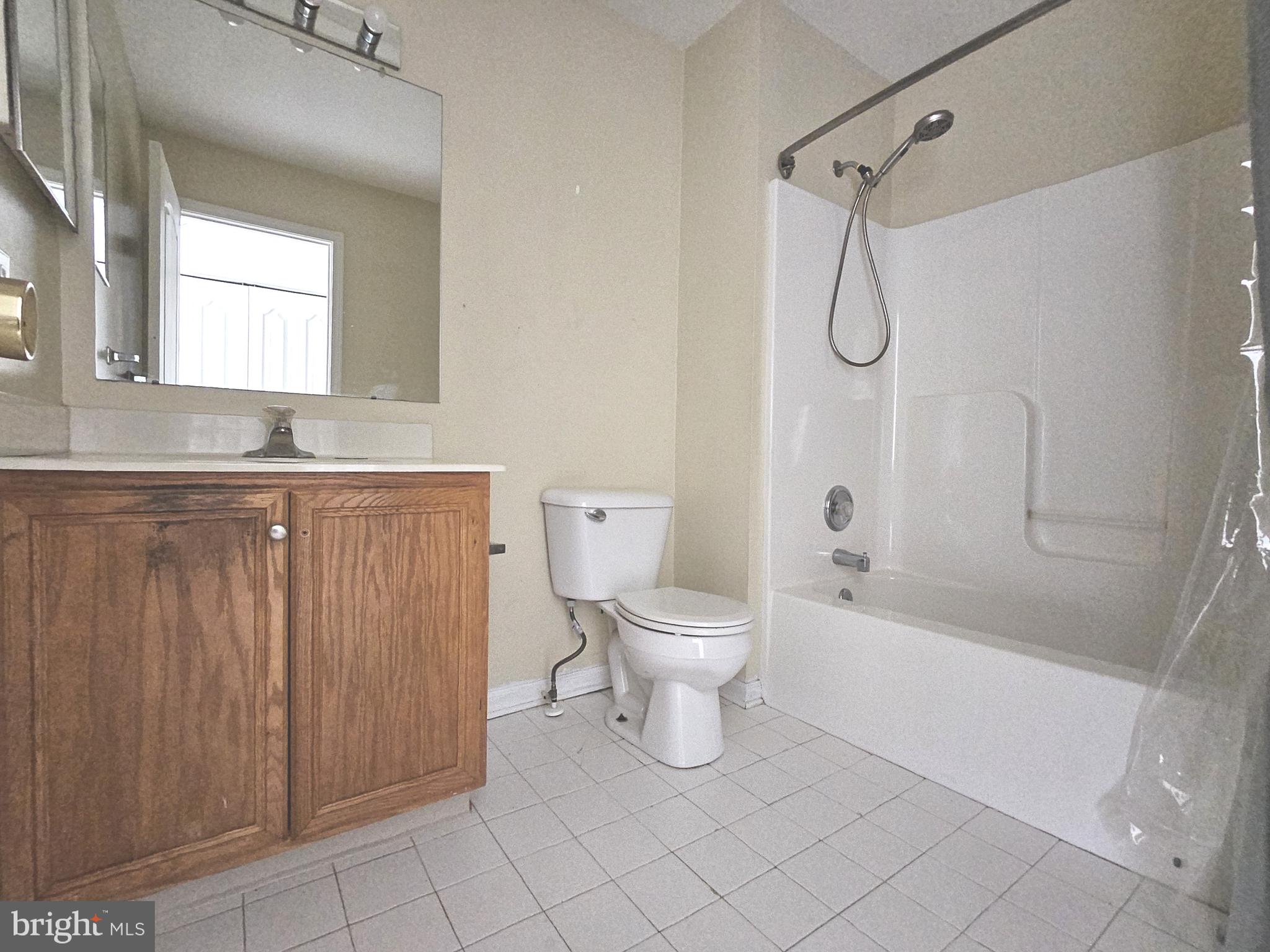 ODESSA NATIONAL - Residential