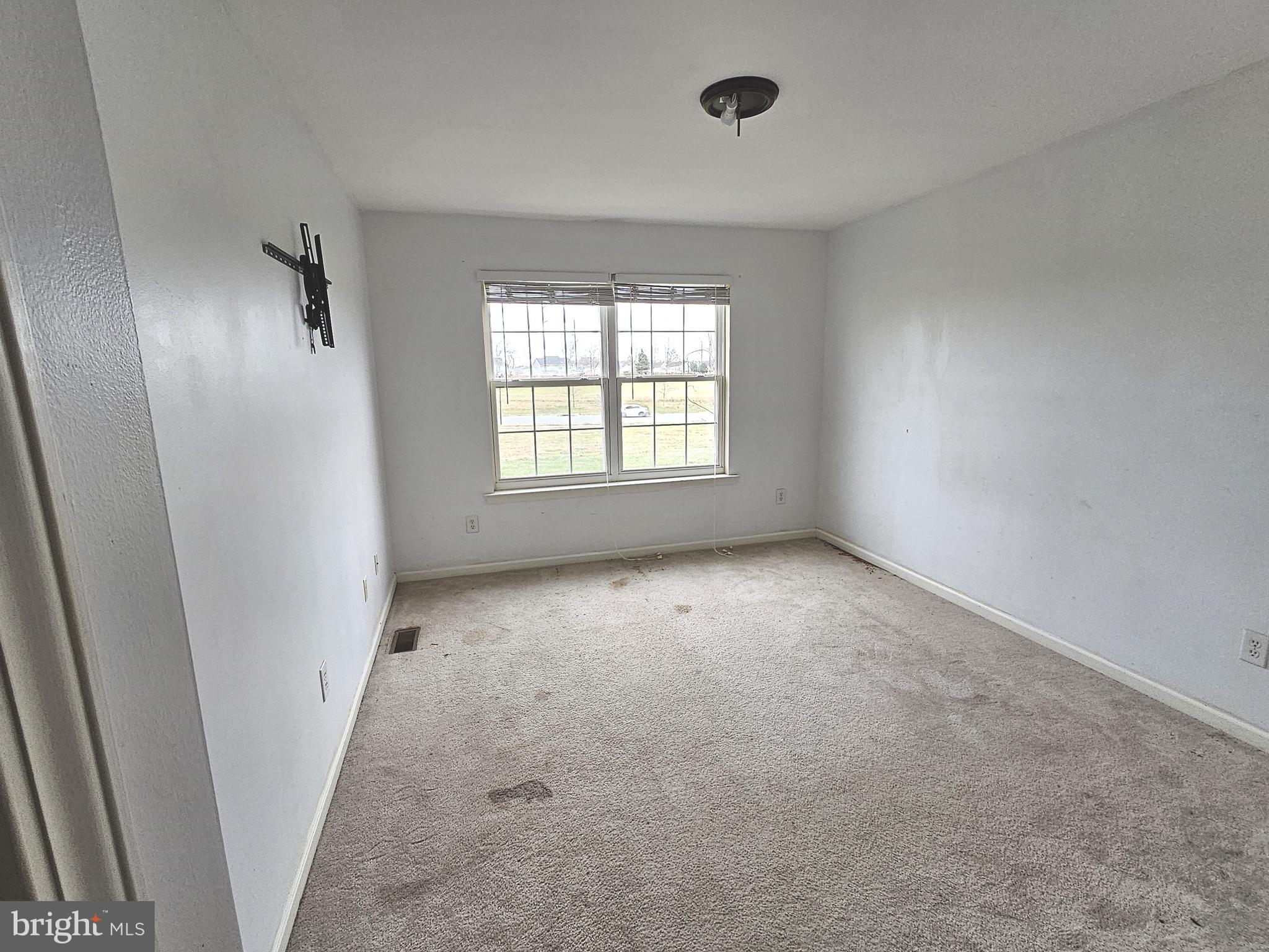 ODESSA NATIONAL - Residential