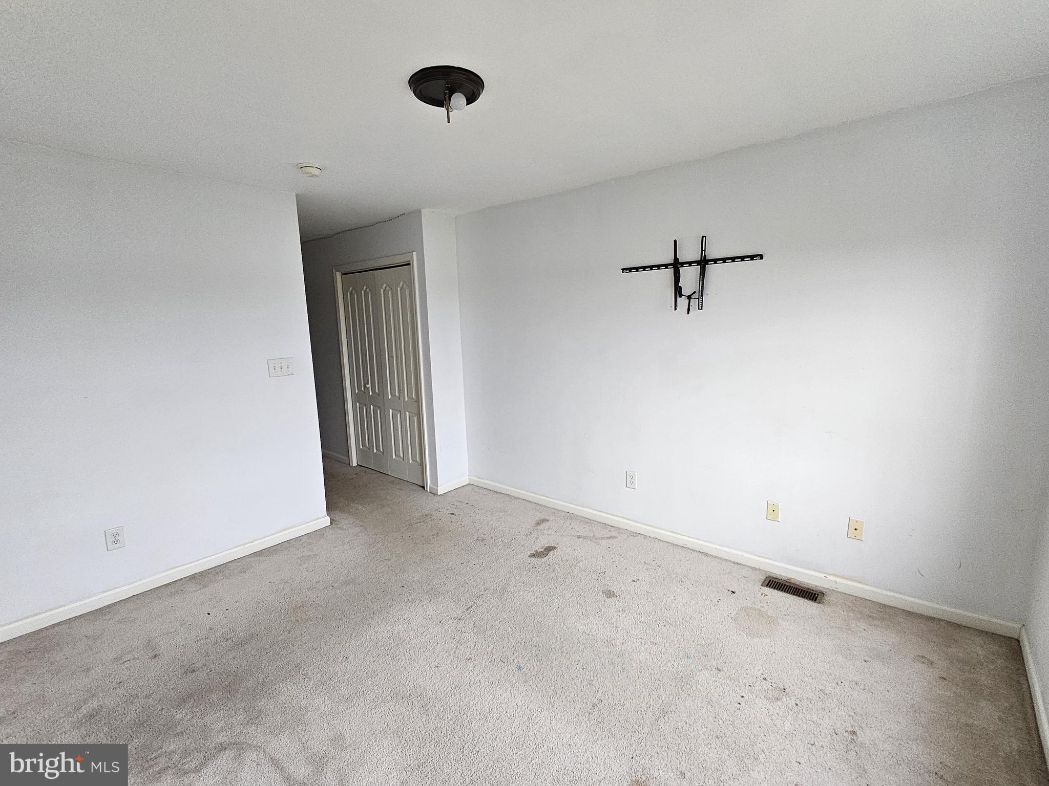 ODESSA NATIONAL - Residential