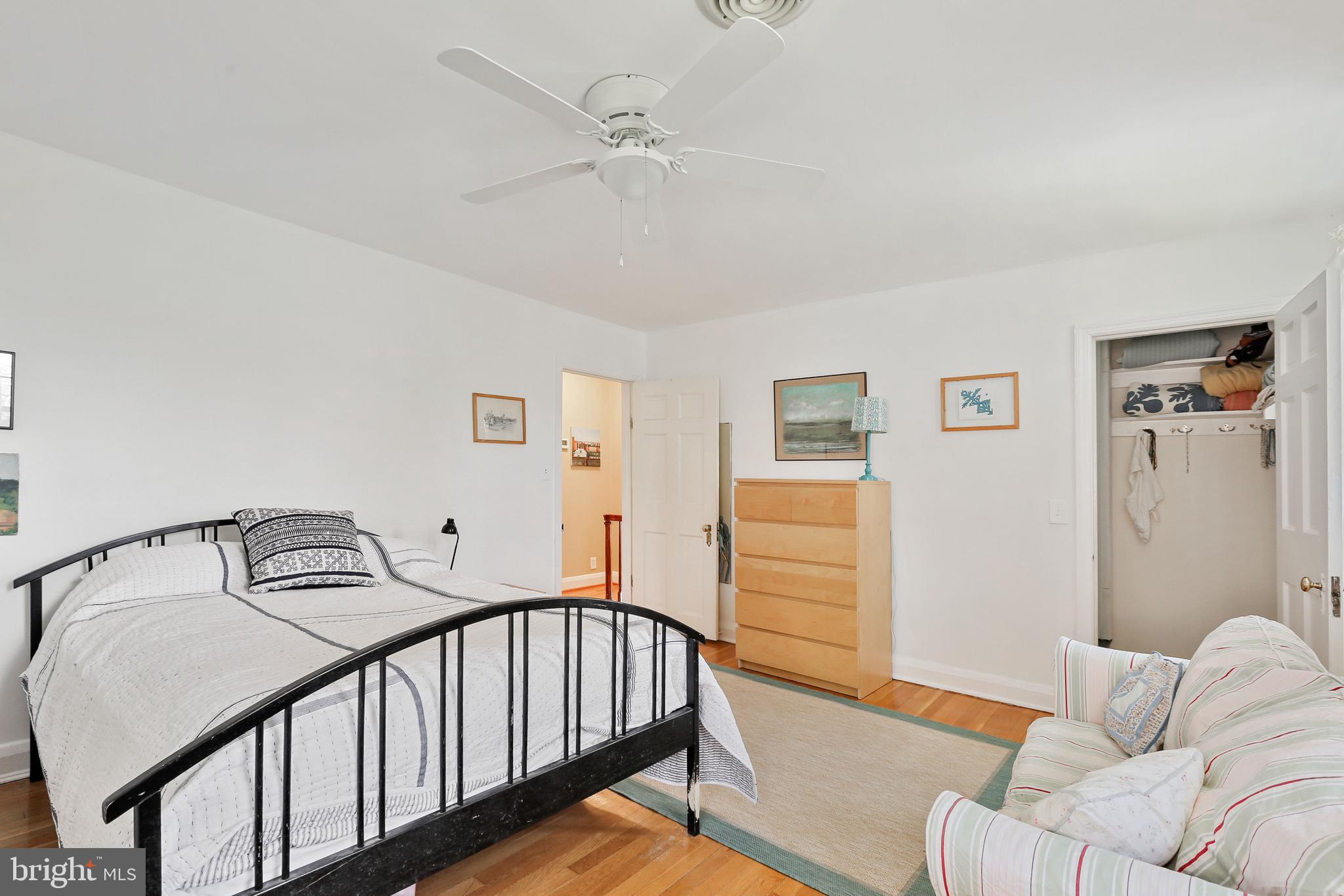 BELVEDERE SQUARE - Residential