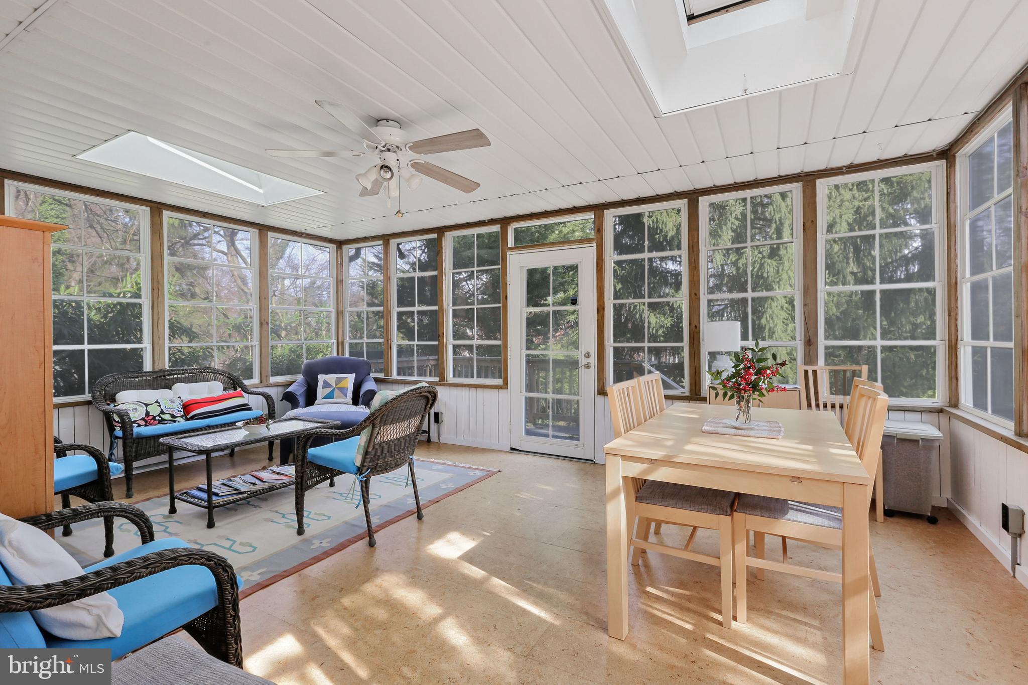 BELVEDERE SQUARE - Residential