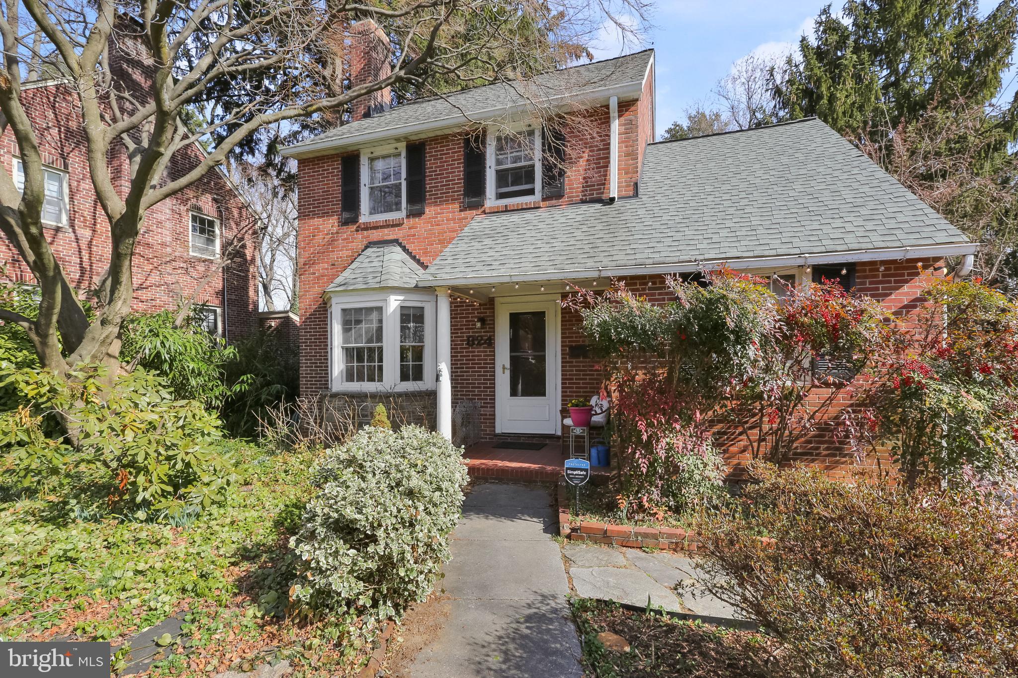 BELVEDERE SQUARE - Residential