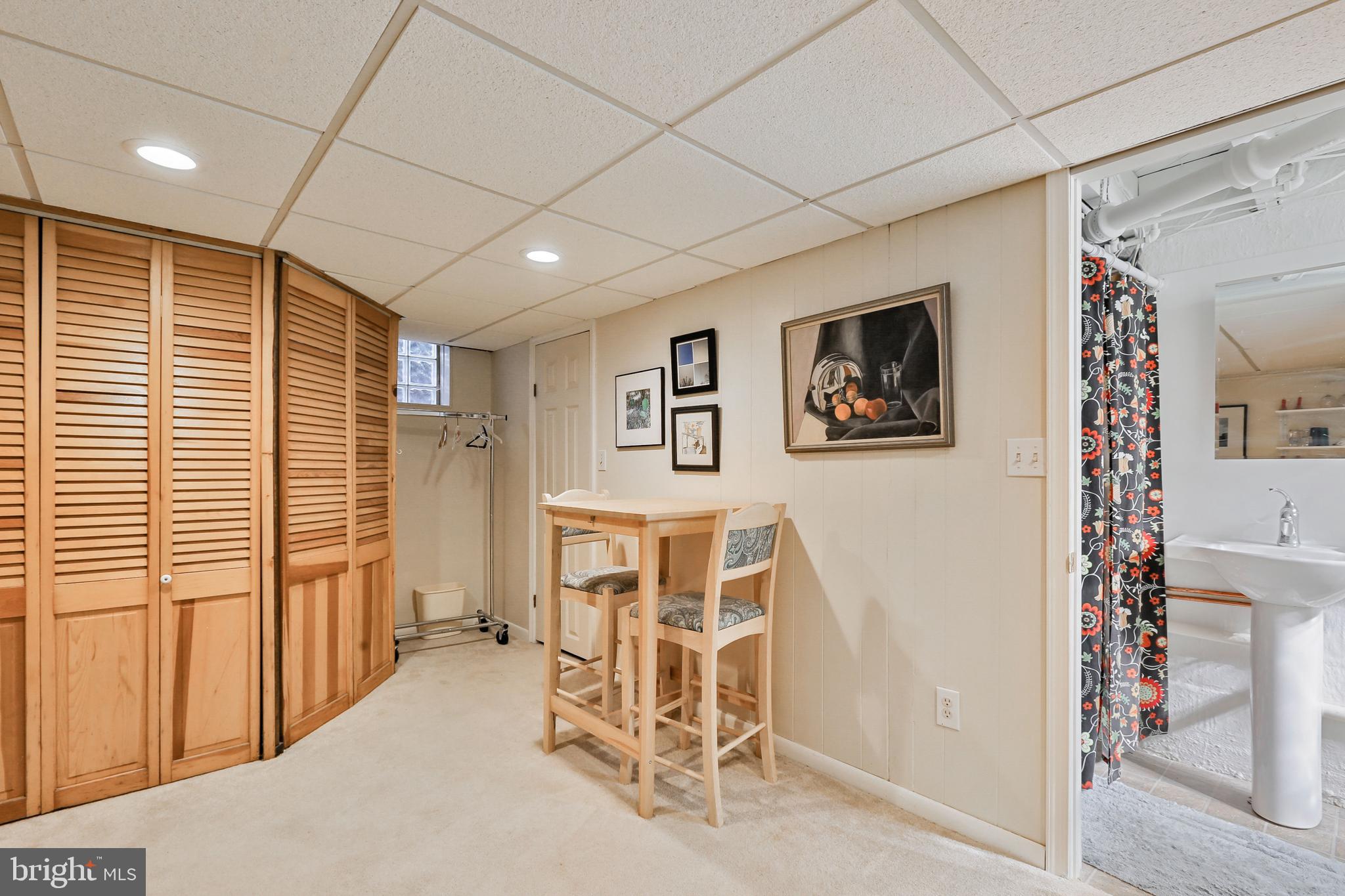 BELVEDERE SQUARE - Residential