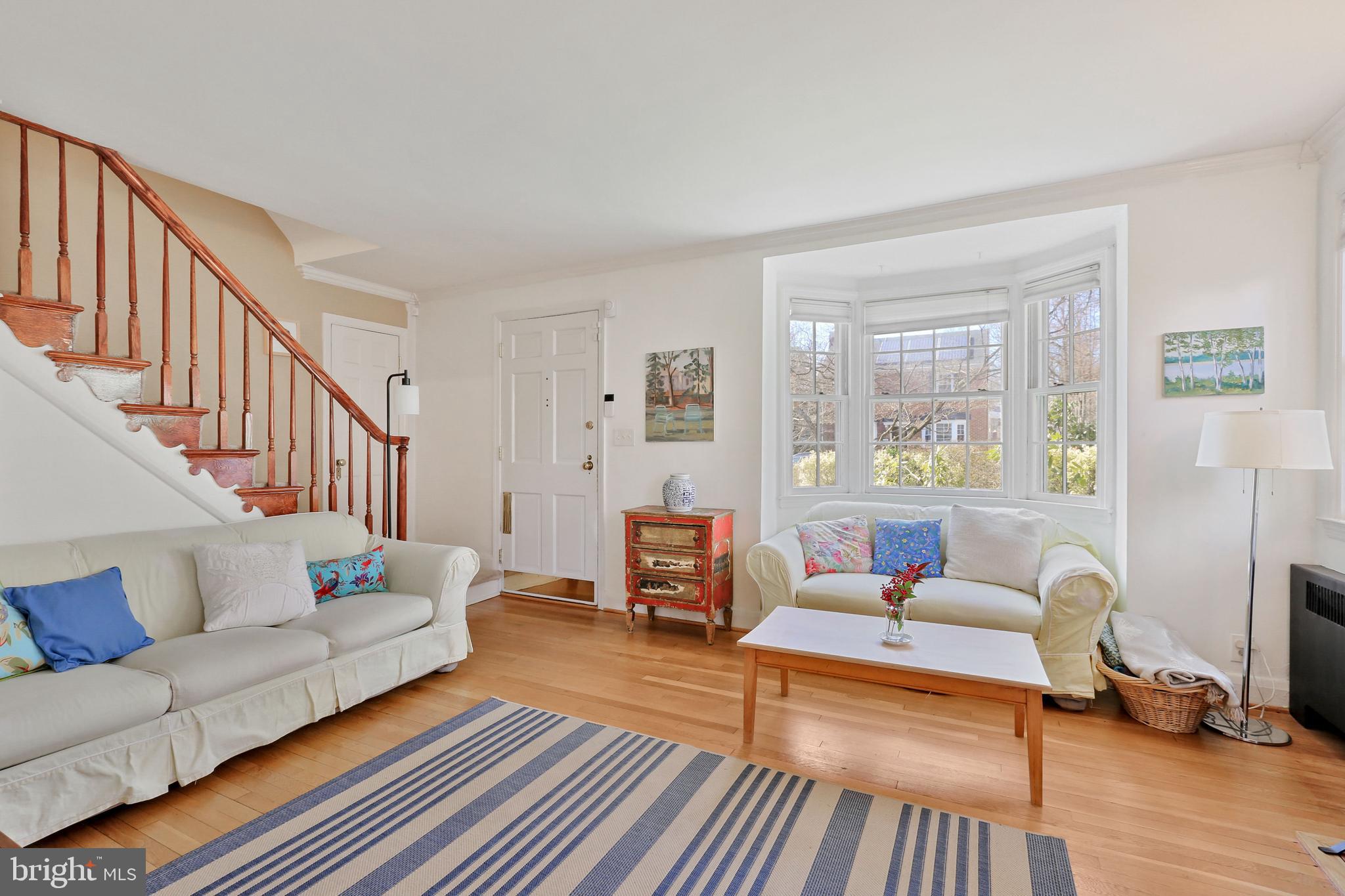 BELVEDERE SQUARE - Residential