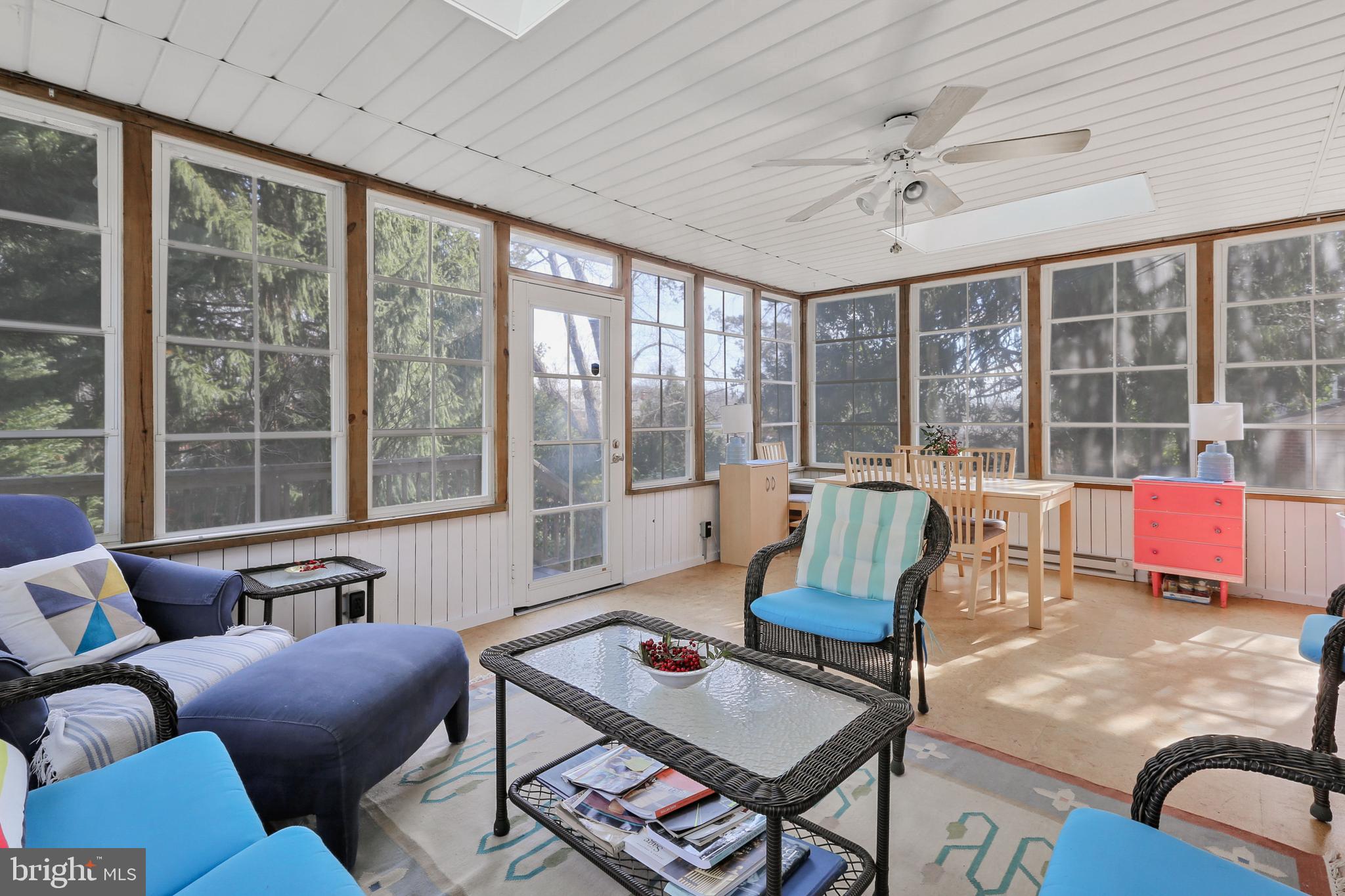 BELVEDERE SQUARE - Residential